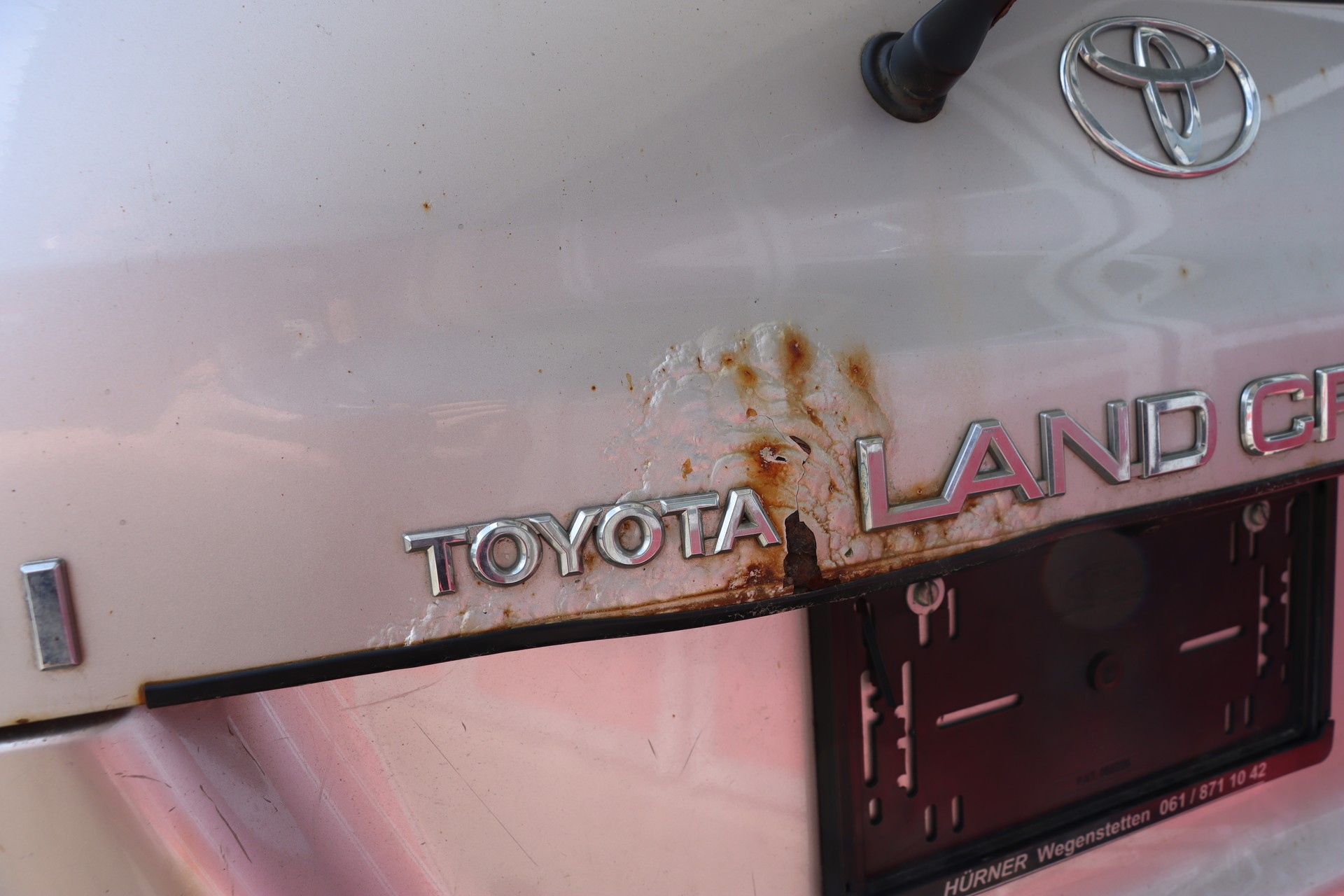 TOYOTA Land Cruiser 500 4.2TD S.Saloon-image-9