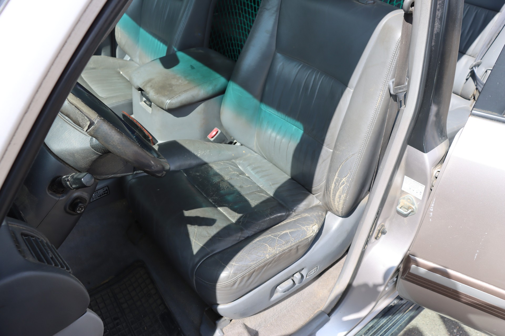 TOYOTA Land Cruiser 500 4.2TD S.Saloon-image-13