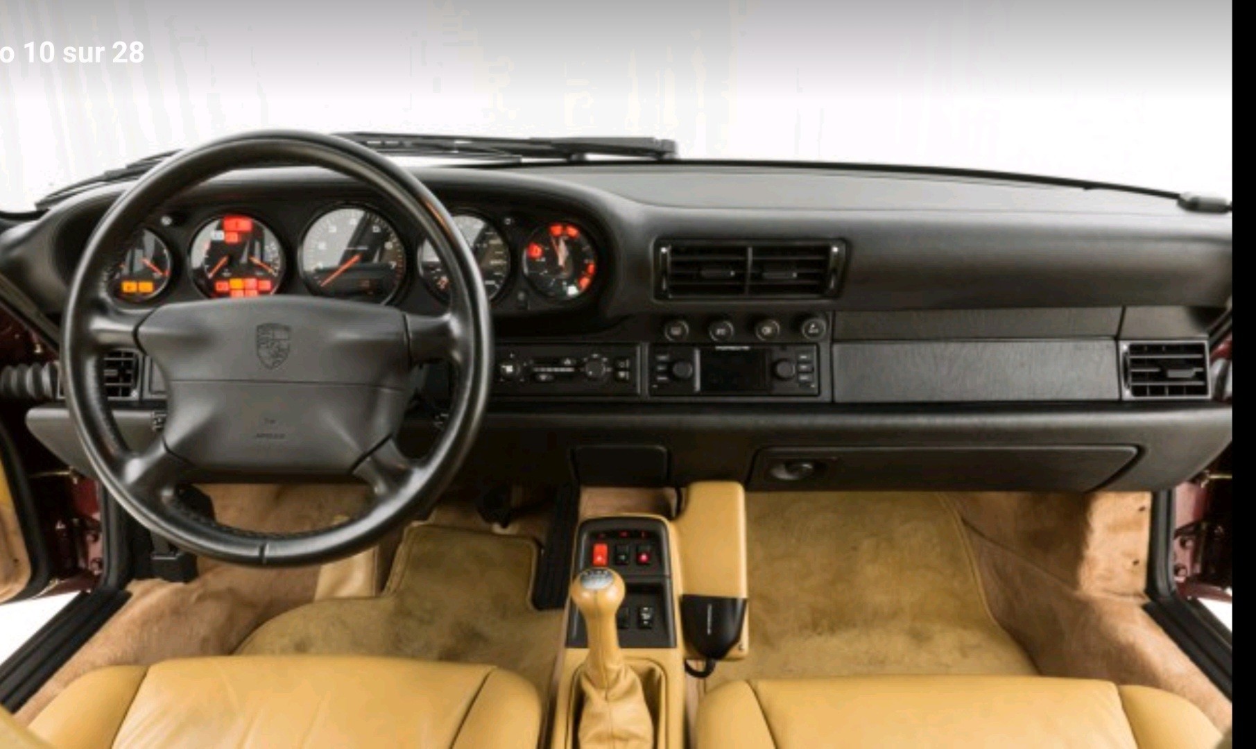 PORSCHE 911 Carrera 4S-image-3