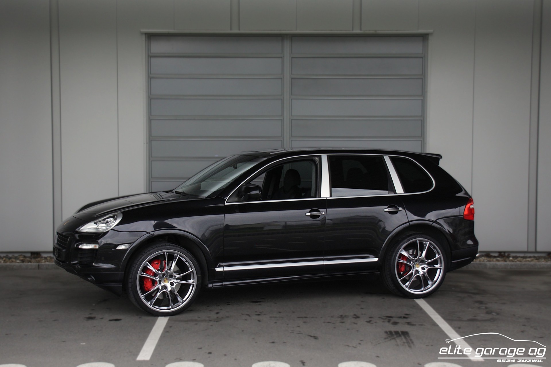 PORSCHE Cayenne Turbo SportDesign-image-0