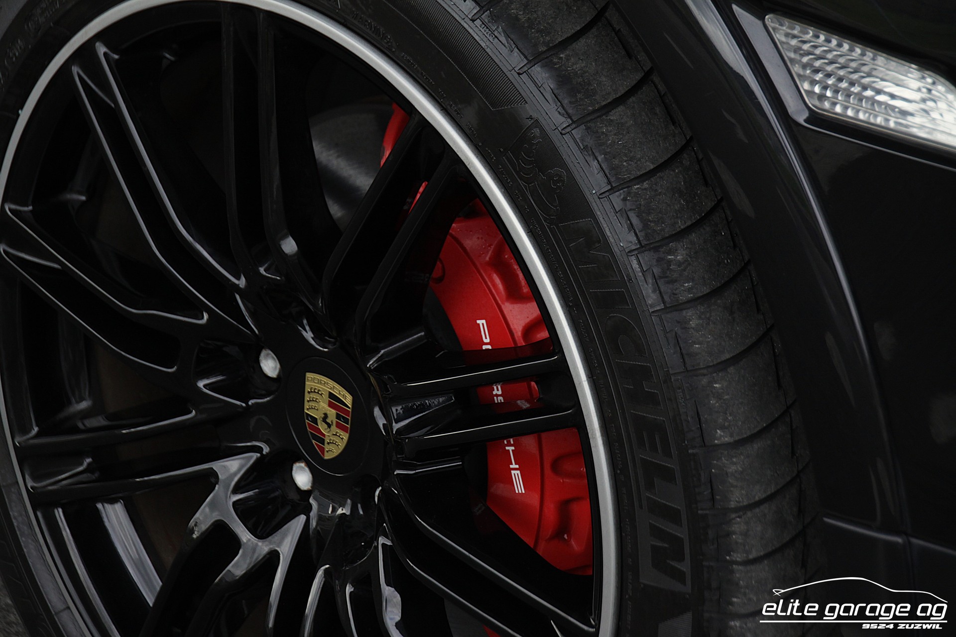 PORSCHE Cayenne Turbo SportDesign-image-11