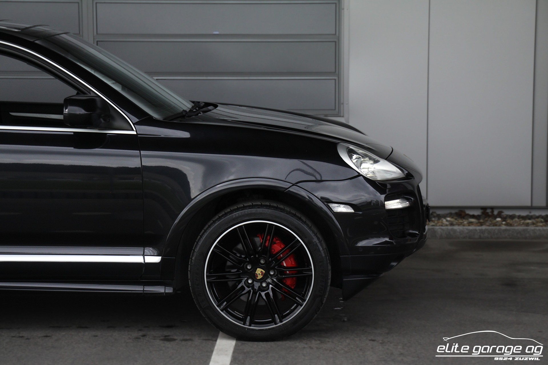 PORSCHE Cayenne Turbo SportDesign-image-9