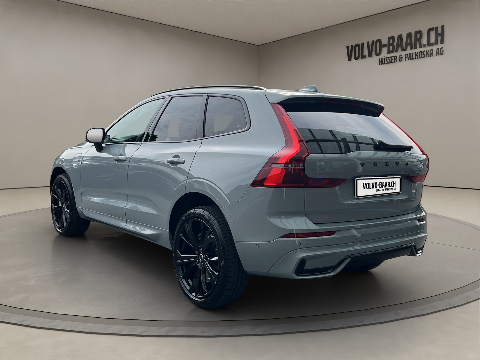 VOLVO XC60 2.0 T6 TE Black Edition eAWD-showroom-element-2