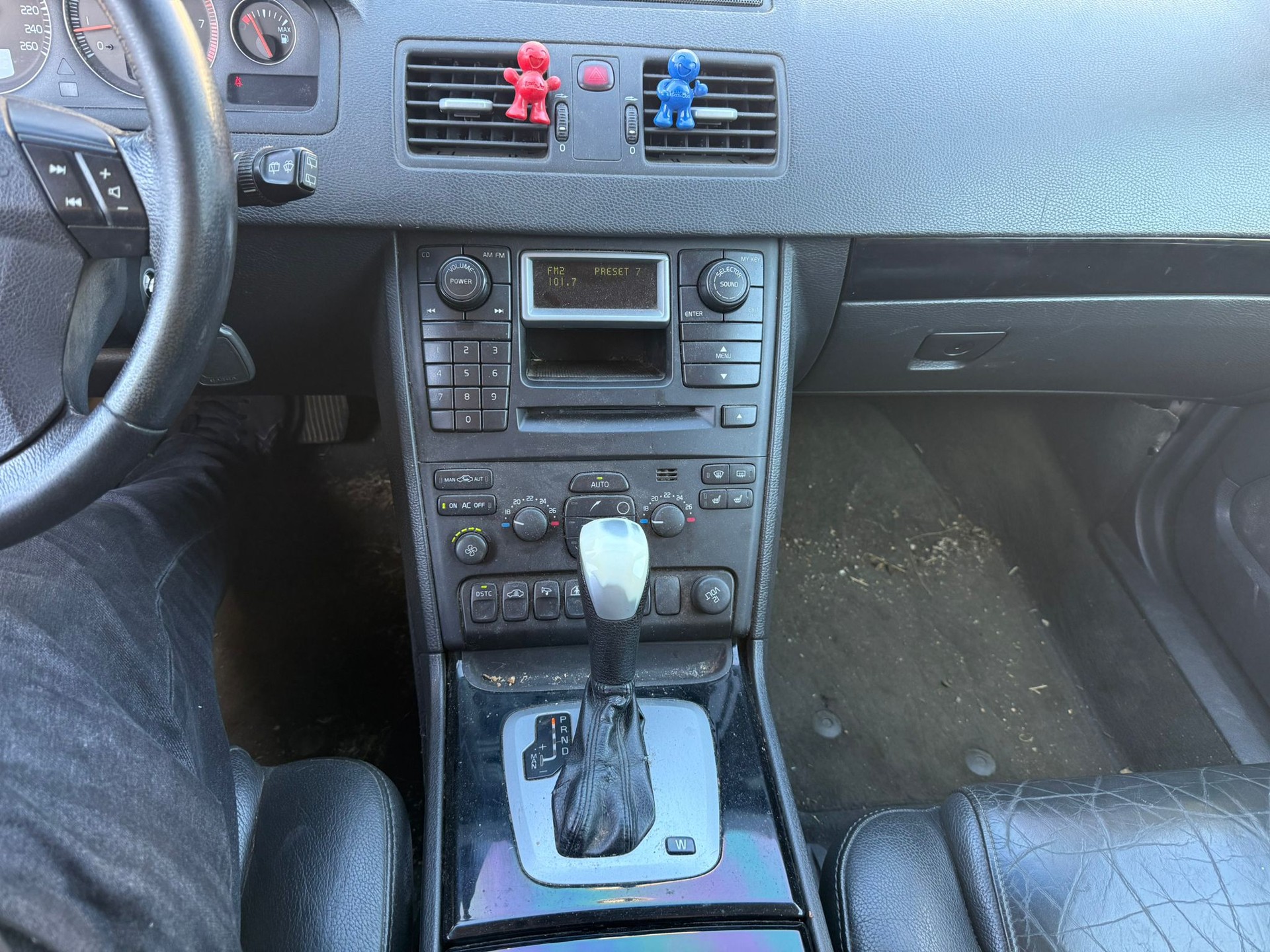VOLVO XC90 2.5T AWD Geartronic-image-7