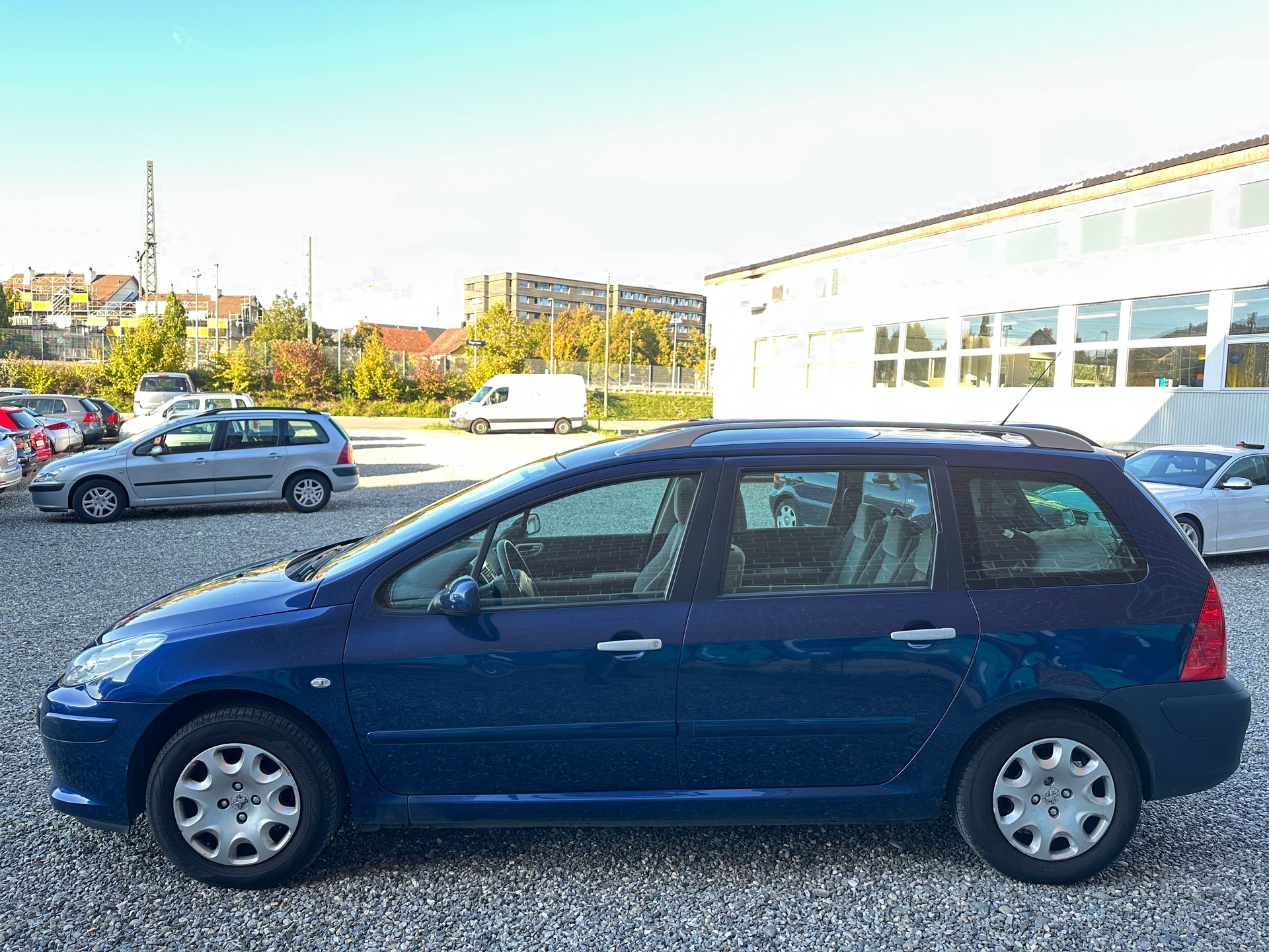 PEUGEOT 307 SW 1.6 16V Quiksilver-image-3