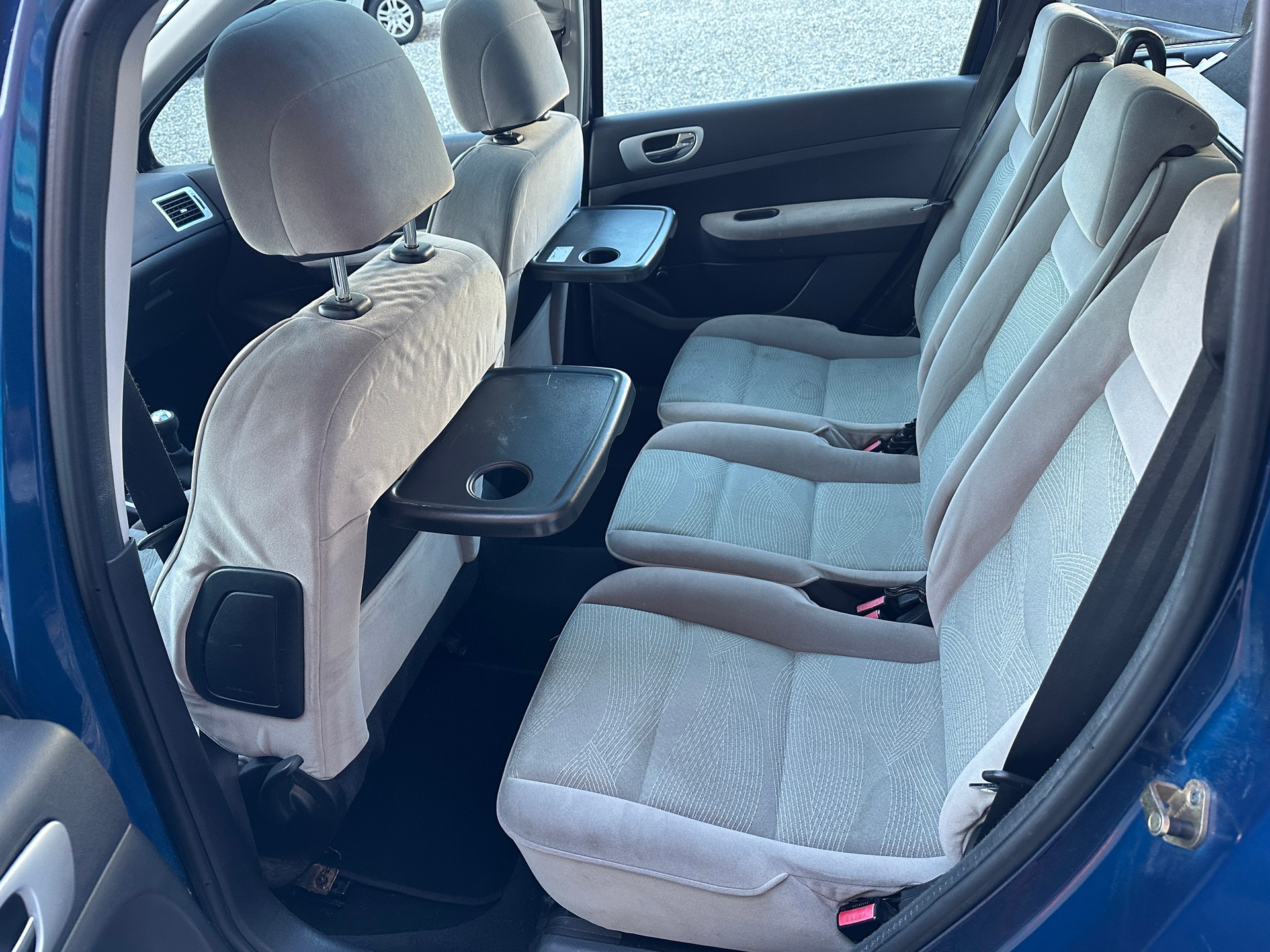 PEUGEOT 307 SW 1.6 16V Quiksilver-image-8