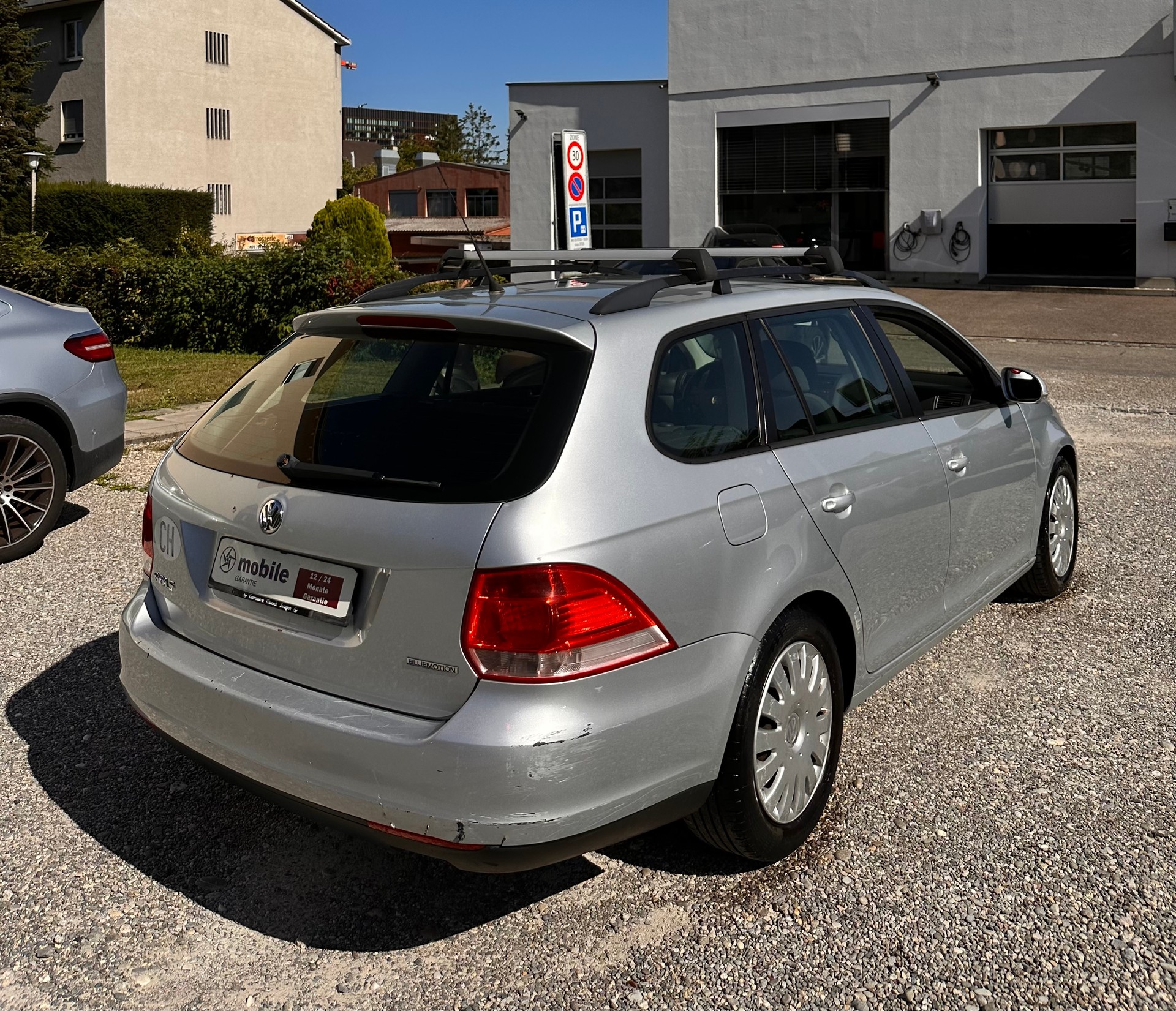 VW Golf Variant 1.9 TDI BlueMotion Comfortline-image-5