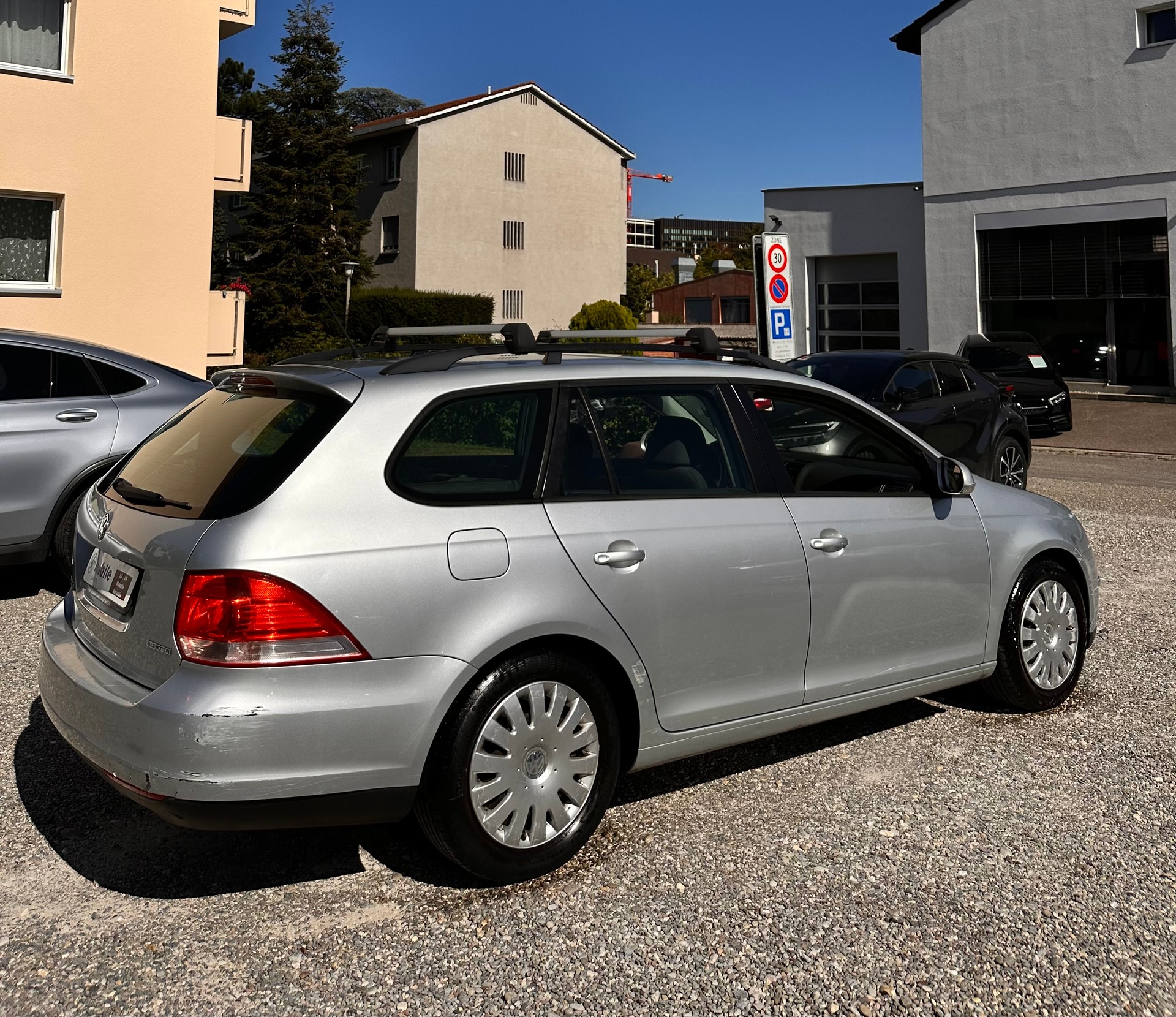 VW Golf Variant 1.9 TDI BlueMotion Comfortline-image-4