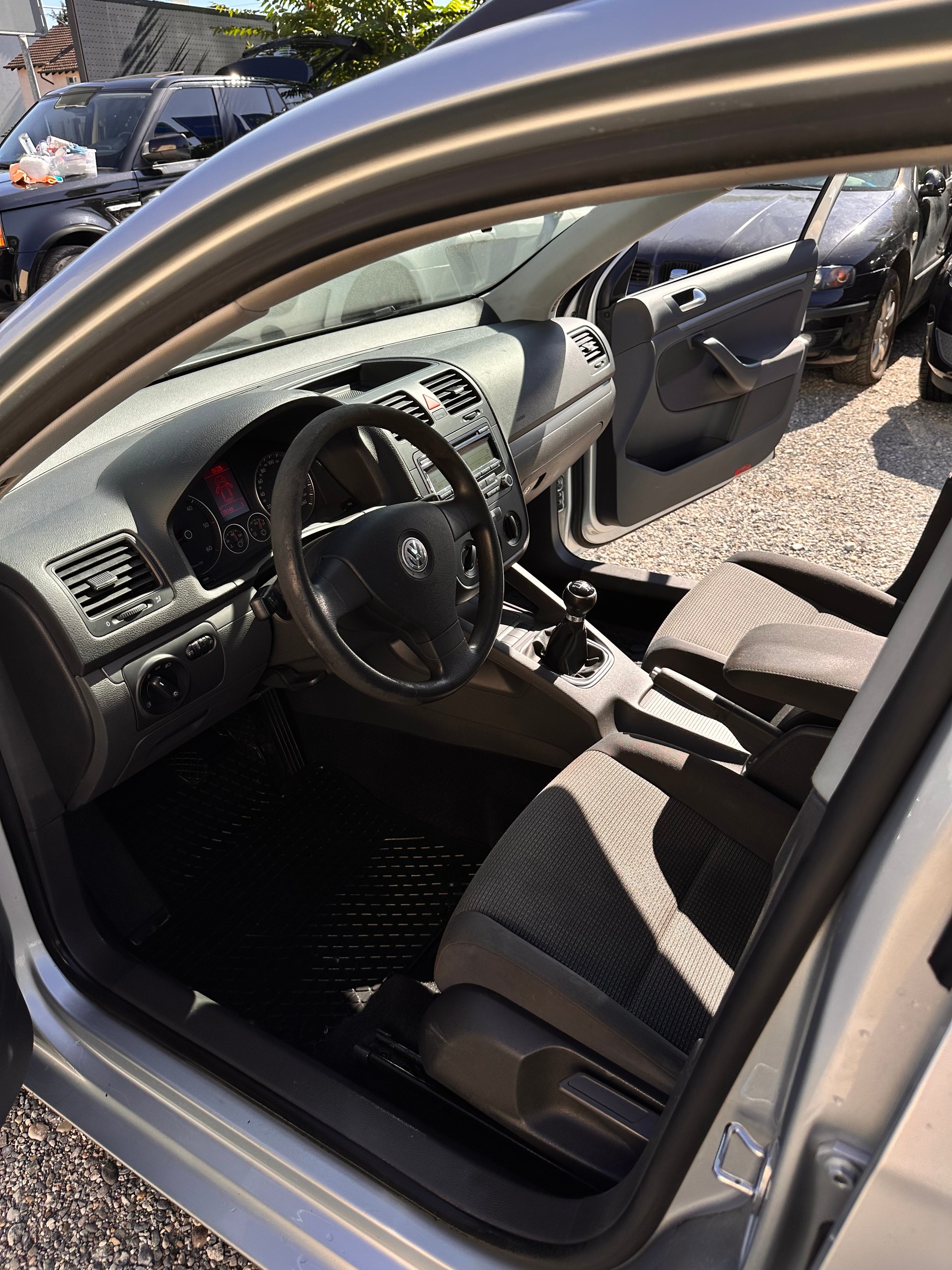 VW Golf Variant 1.9 TDI BlueMotion Comfortline-image-12