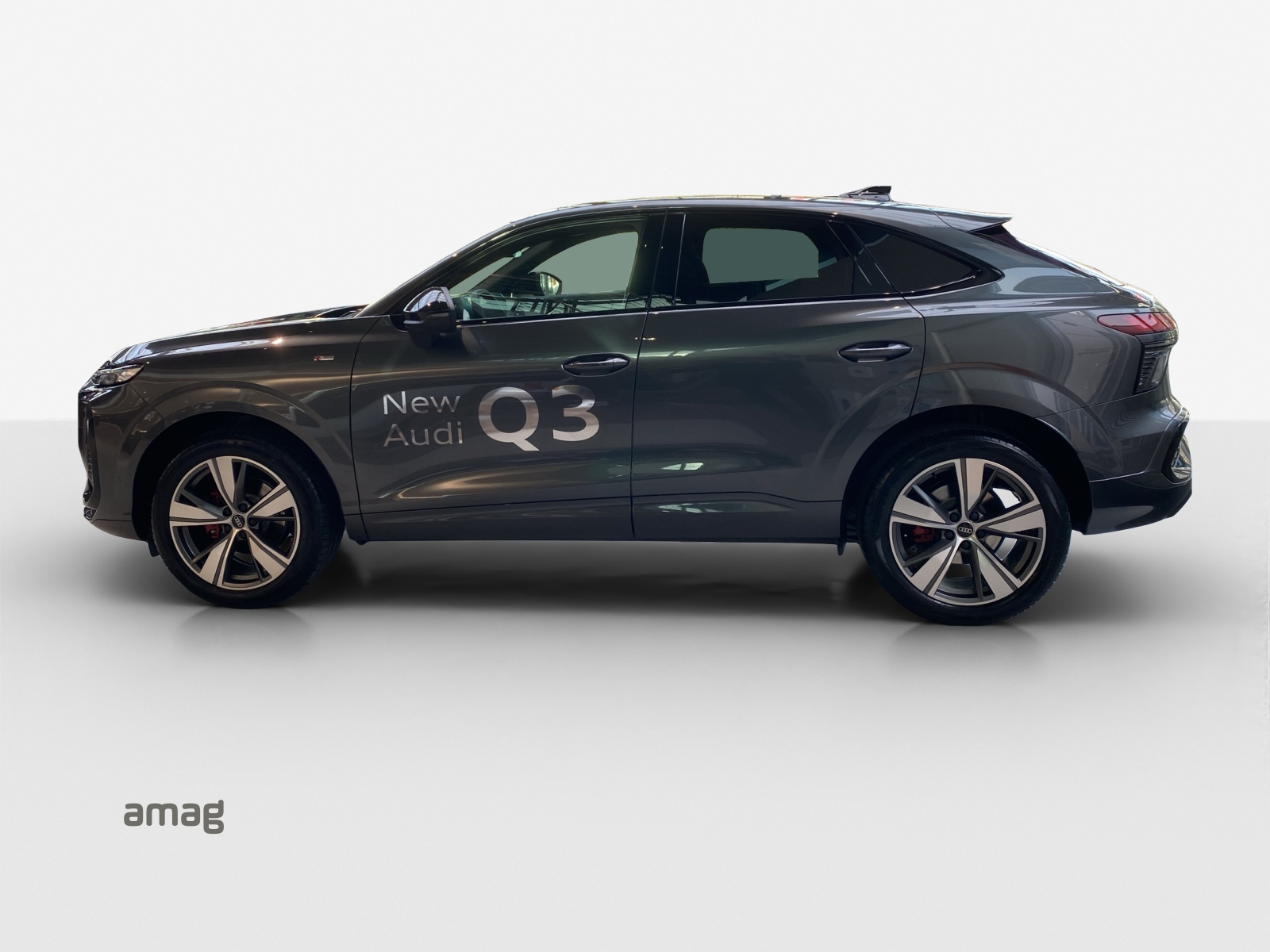 AUDI Q3 Sportback 110 kW TFSI S tronic-image-1