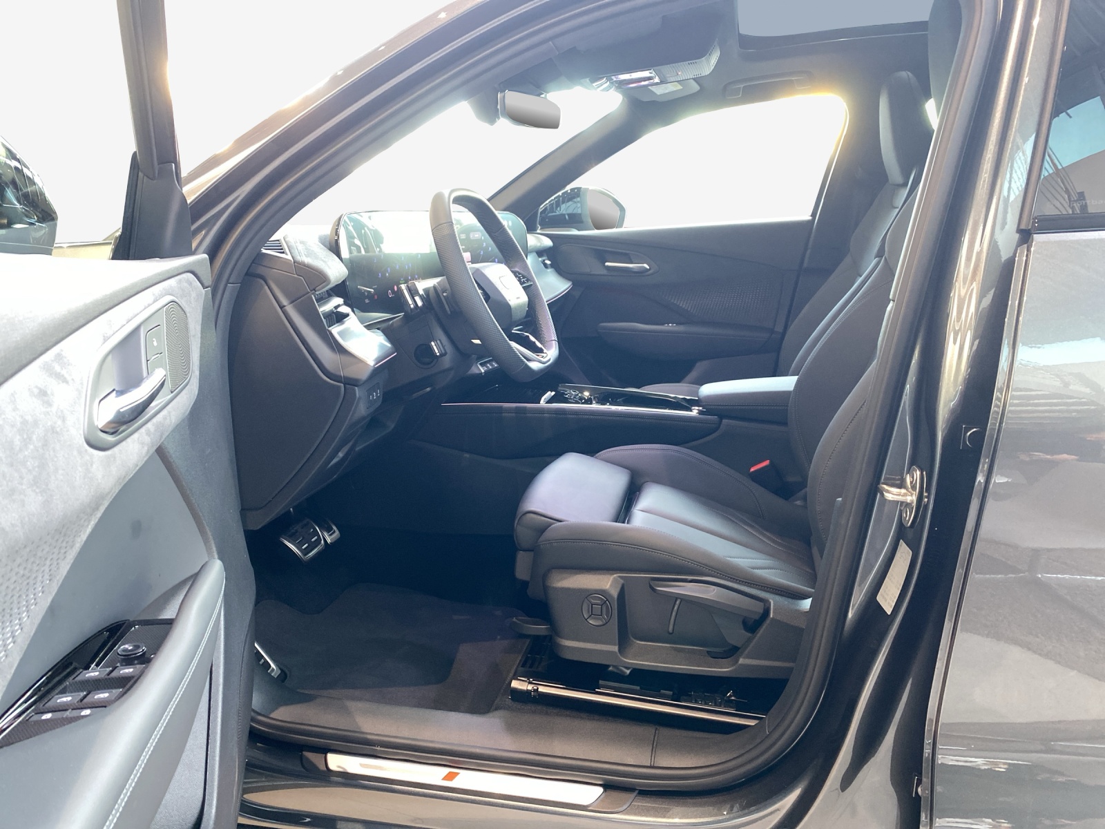 AUDI Q3 Sportback 110 kW TFSI S tronic-image-7