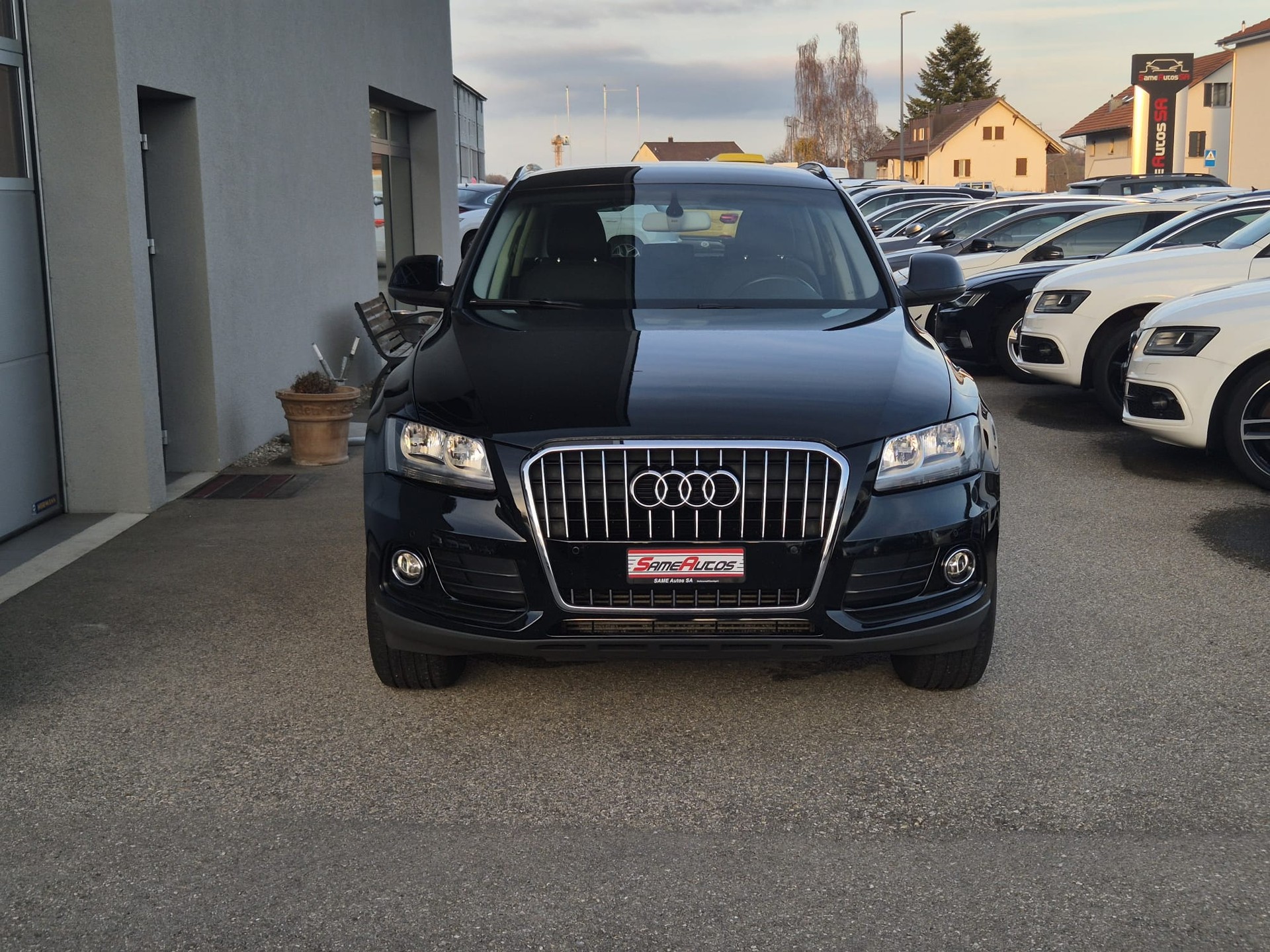 AUDI Q5 2.0 TDI quattro S-tronic-image-5