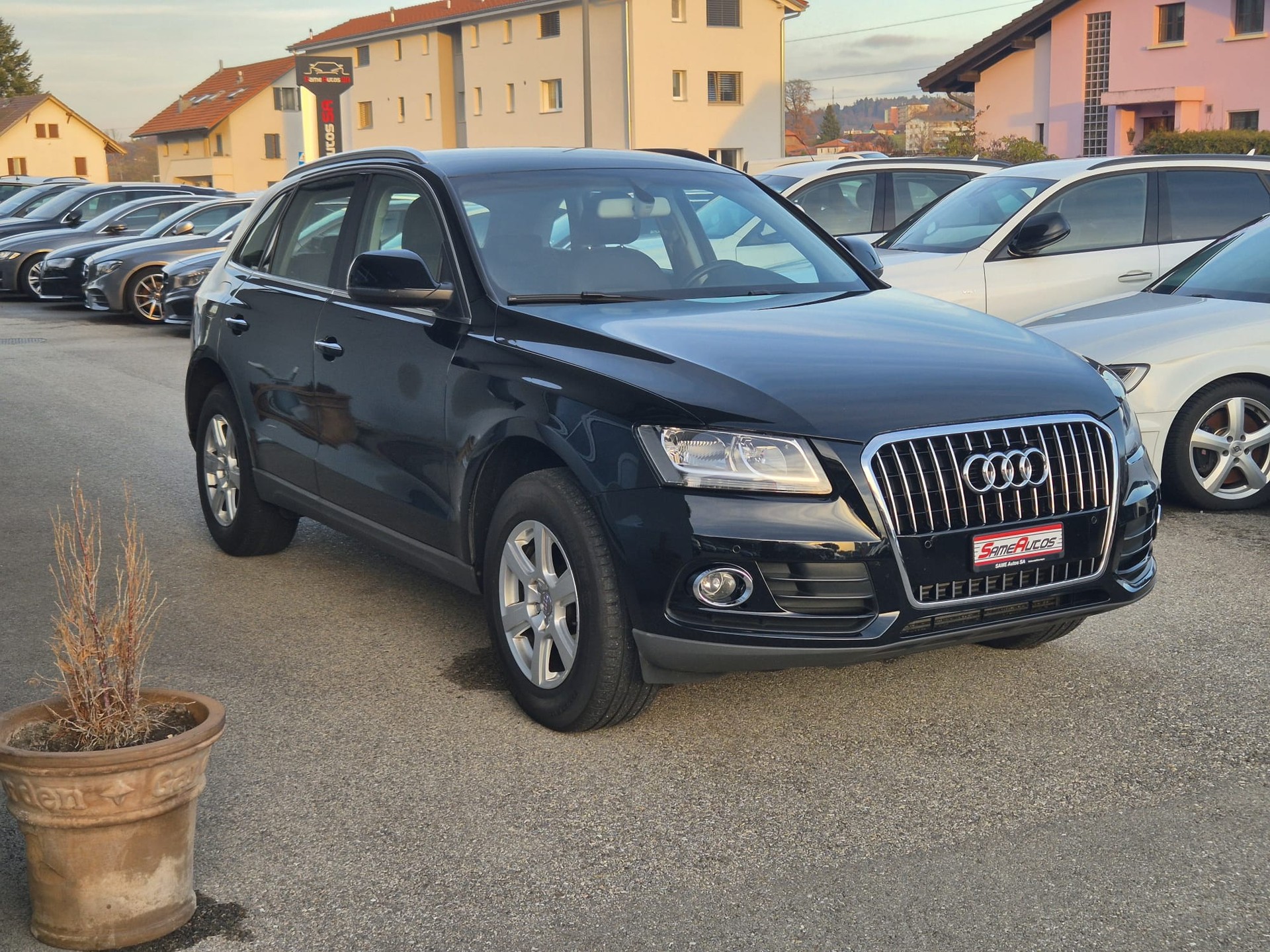 AUDI Q5 2.0 TDI quattro S-tronic-image-0