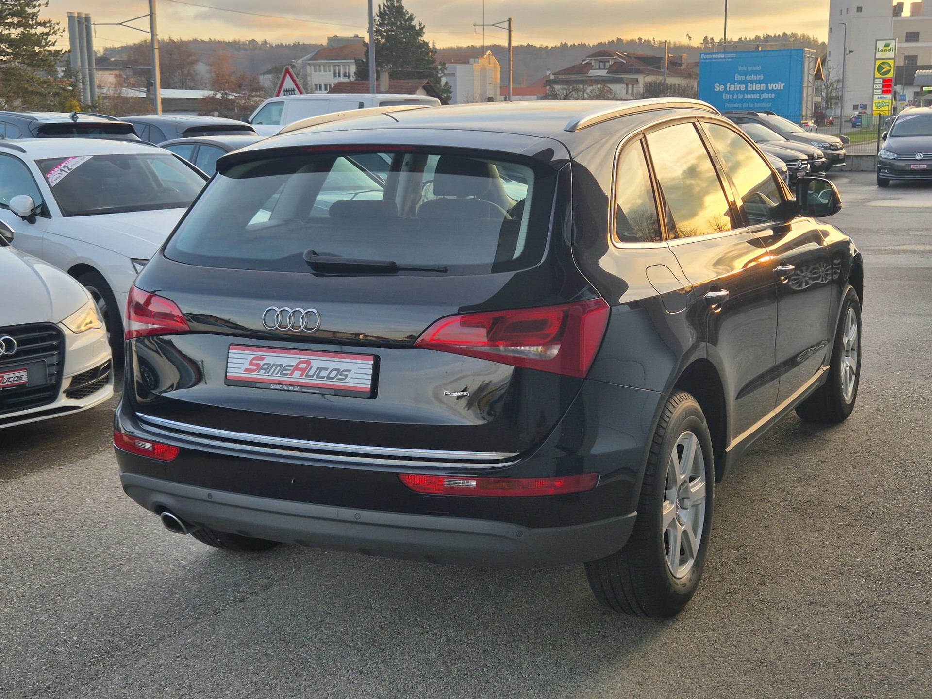 AUDI Q5 2.0 TDI quattro S-tronic-image-1