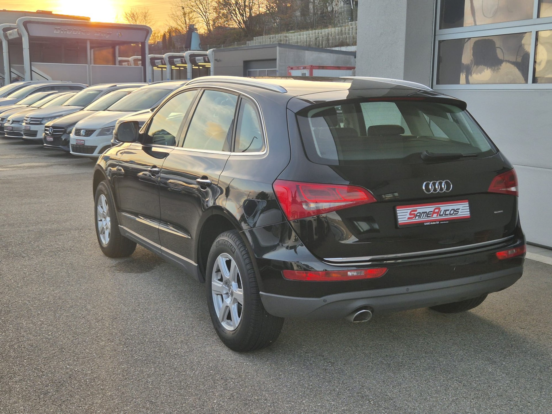 AUDI Q5 2.0 TDI quattro S-tronic-image-3