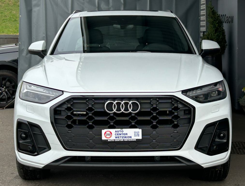 AUDI Q5 40 TDi S line quattro-image-0