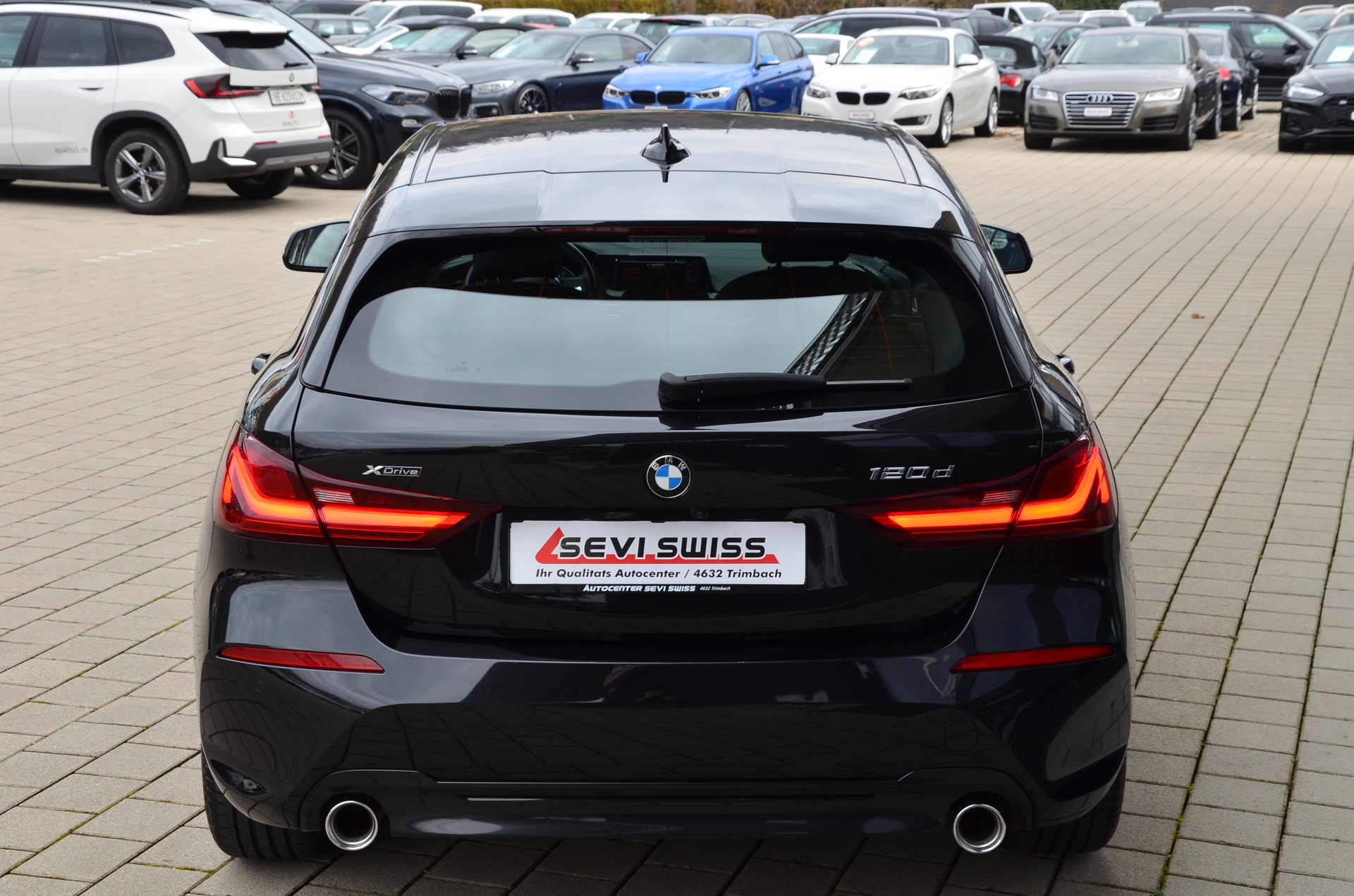 BMW 120d xDrive Steptronic Sport Line*Ab MFK,1 Jahr oder 20000km Garantie*-image-7