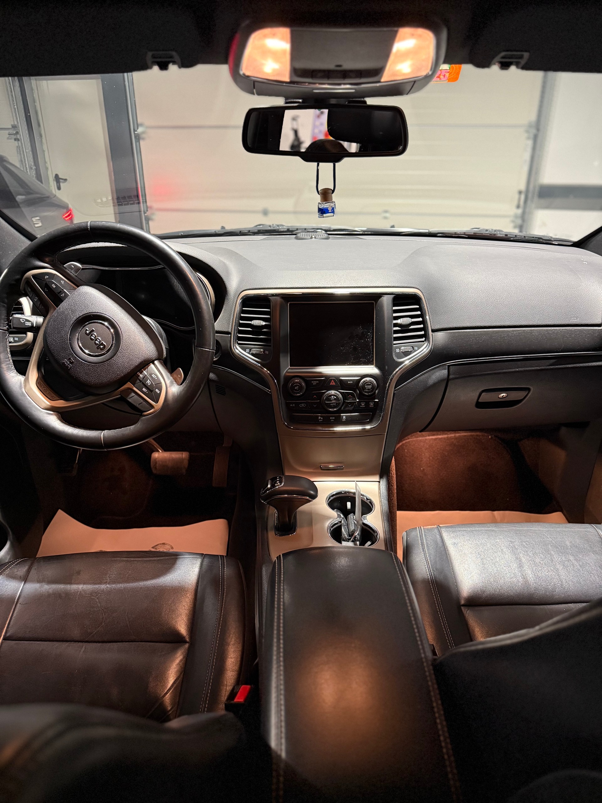 JEEP Grand Cherokee 3.0 CRD Limited Automatic-image-11