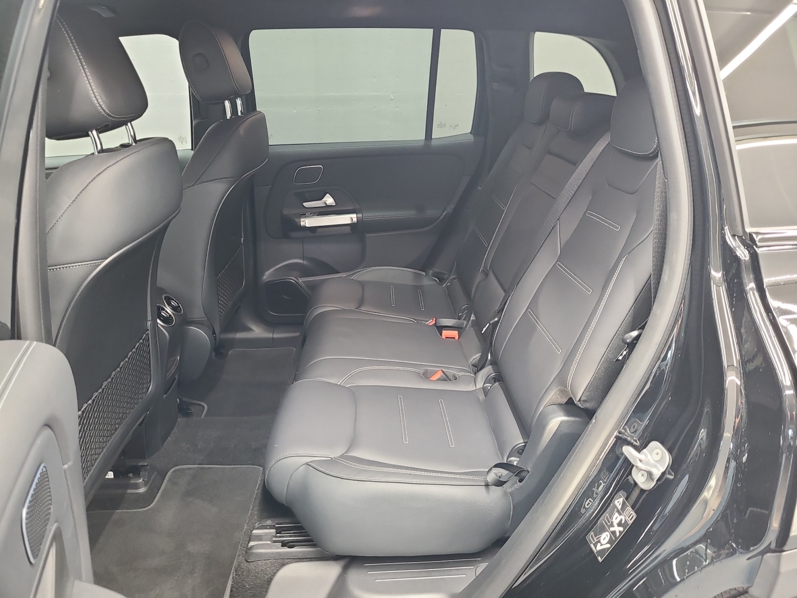 MERCEDES-BENZ EQB 350 AMG Line 4matic-image-9
