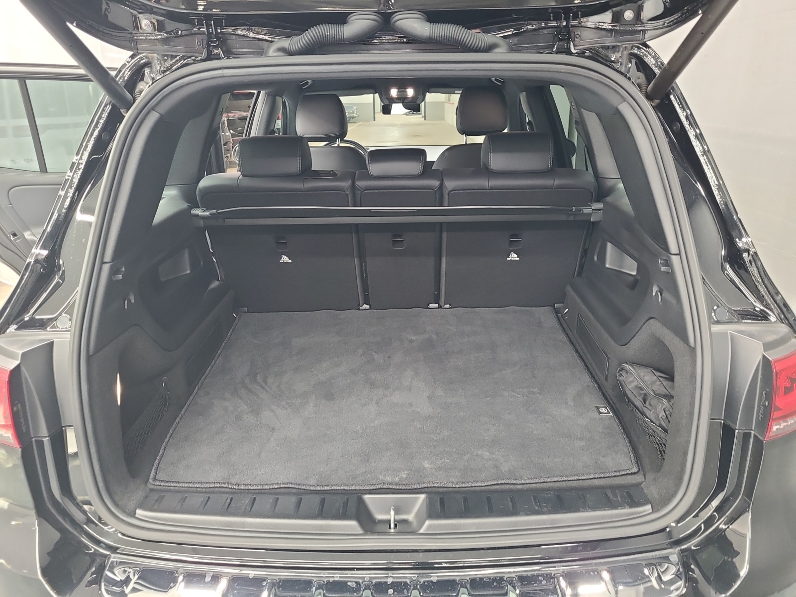 MERCEDES-BENZ EQB 350 AMG Line 4matic-image-10