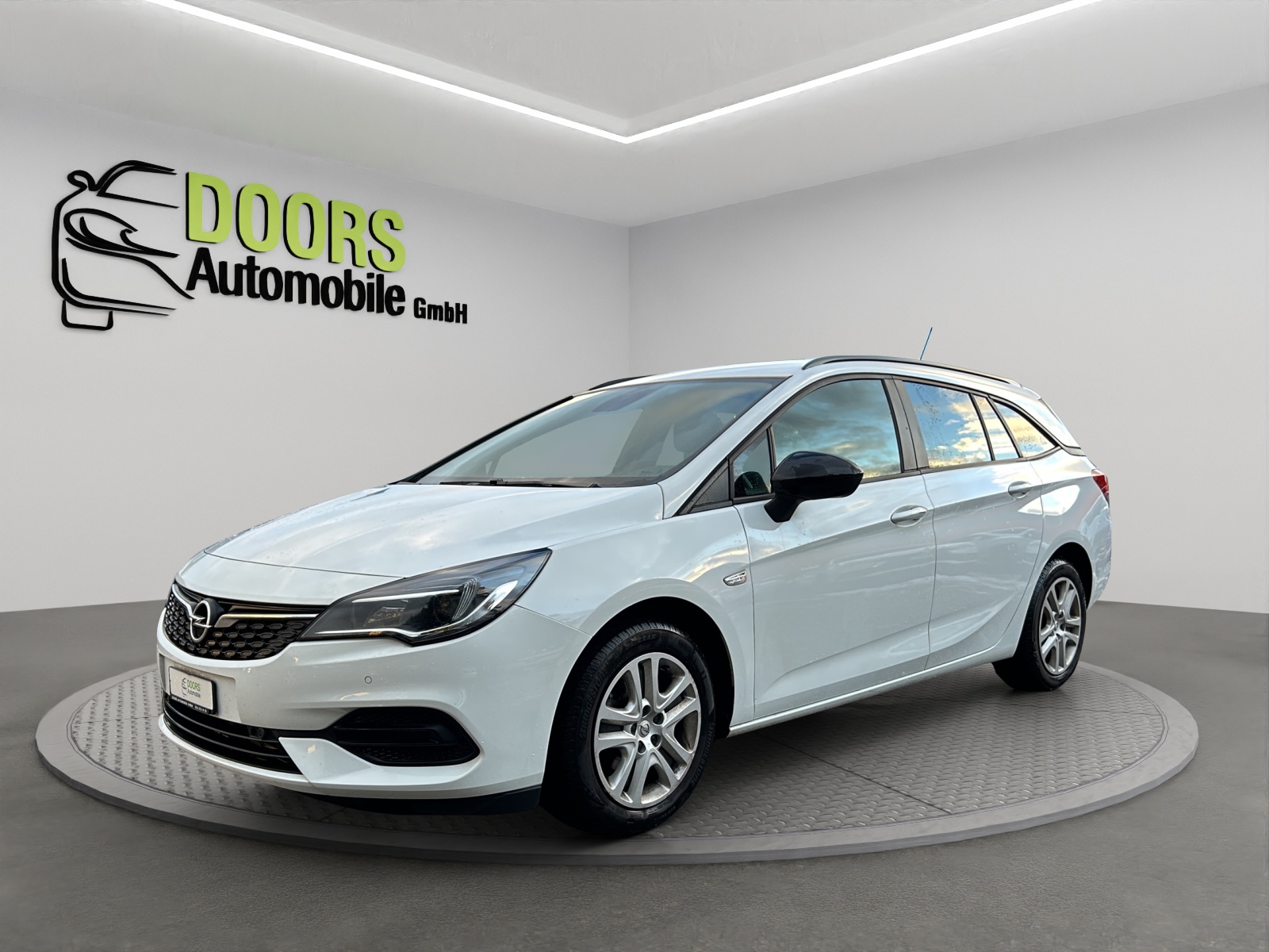 OPEL Astra Sports Tourer 1.4i Turbo Ultimate-image-2