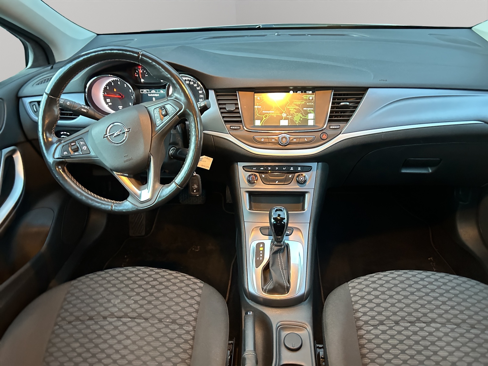 OPEL Astra Sports Tourer 1.4i Turbo Ultimate-image-9