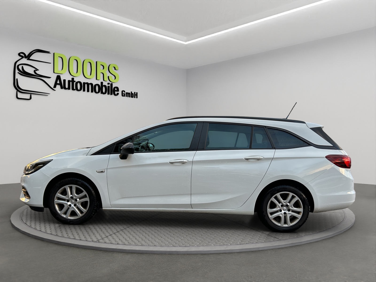 OPEL Astra Sports Tourer 1.4i Turbo Ultimate-image-6