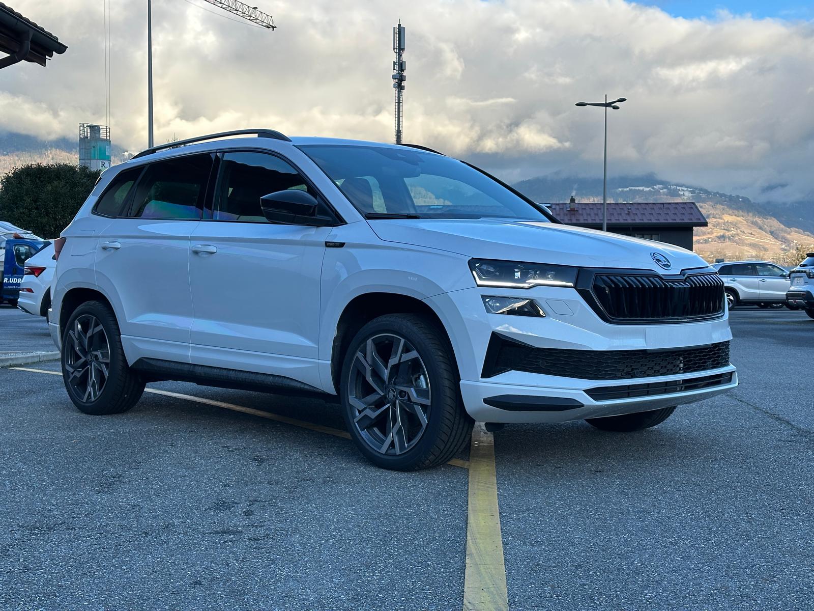 SKODA Karoq 2.0 TSI SportLine 4x4 DSG-image-6