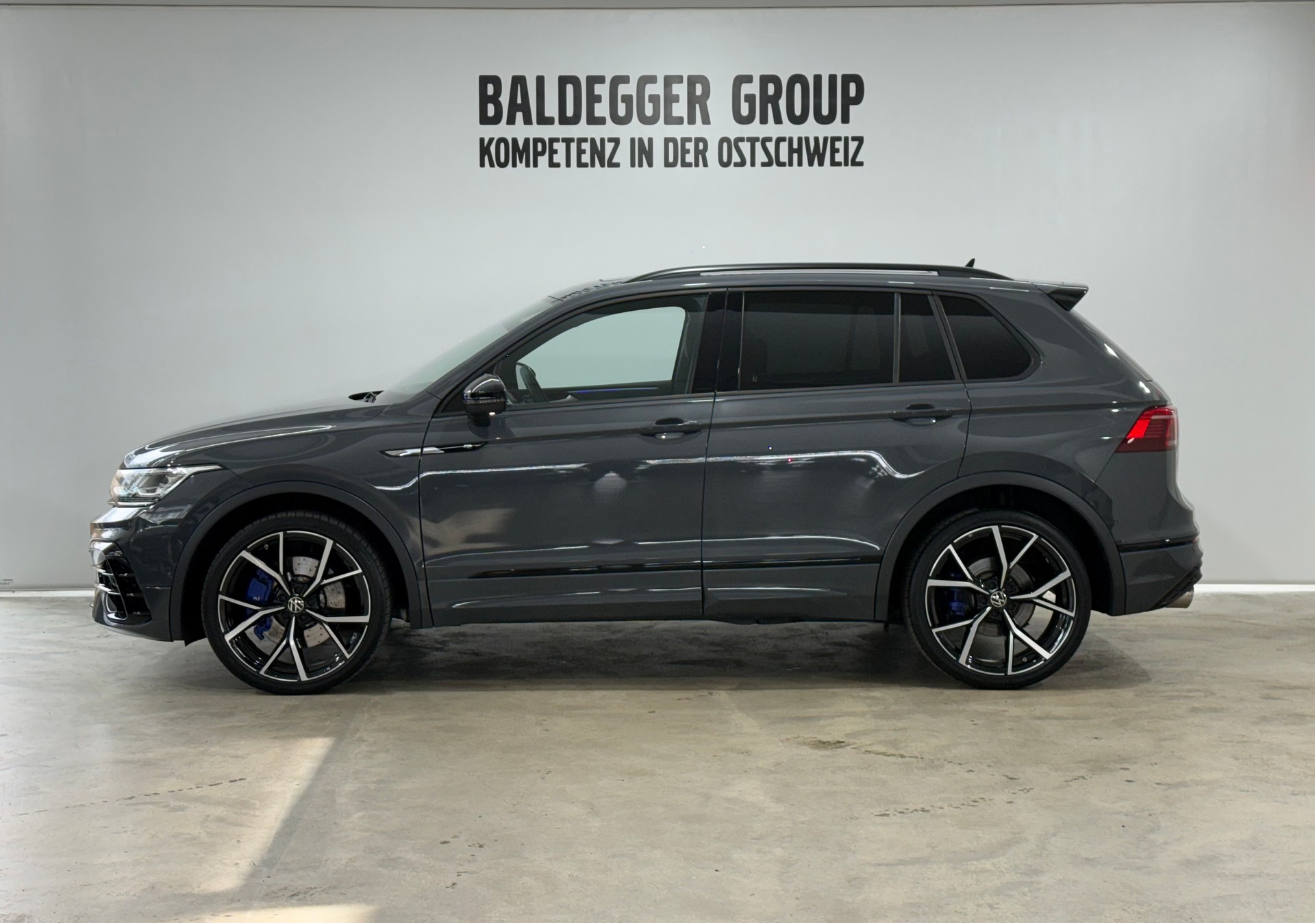 VW Tiguan 2.0 TSI R DSG-image-1