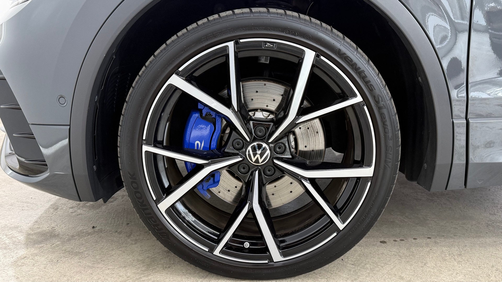 VW Tiguan 2.0 TSI R DSG-image-7