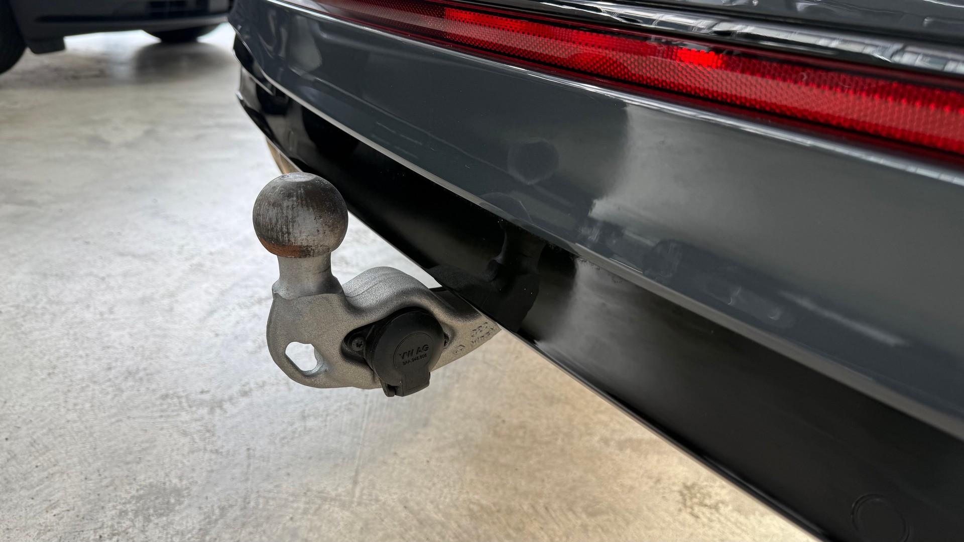 VW Tiguan 2.0 TSI R DSG-image-13