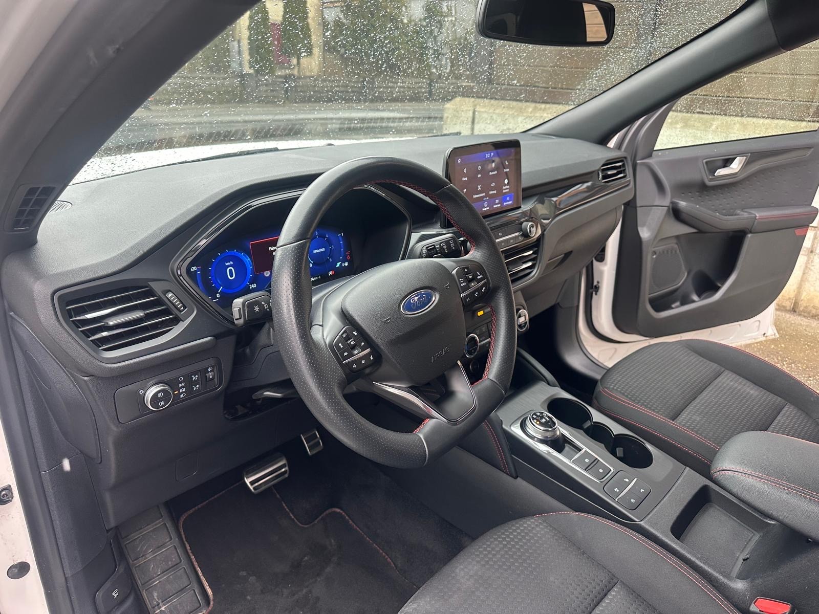 FORD Kuga 2.0 TDCi EcoBlue ST-Line 4WD Automat-image-8
