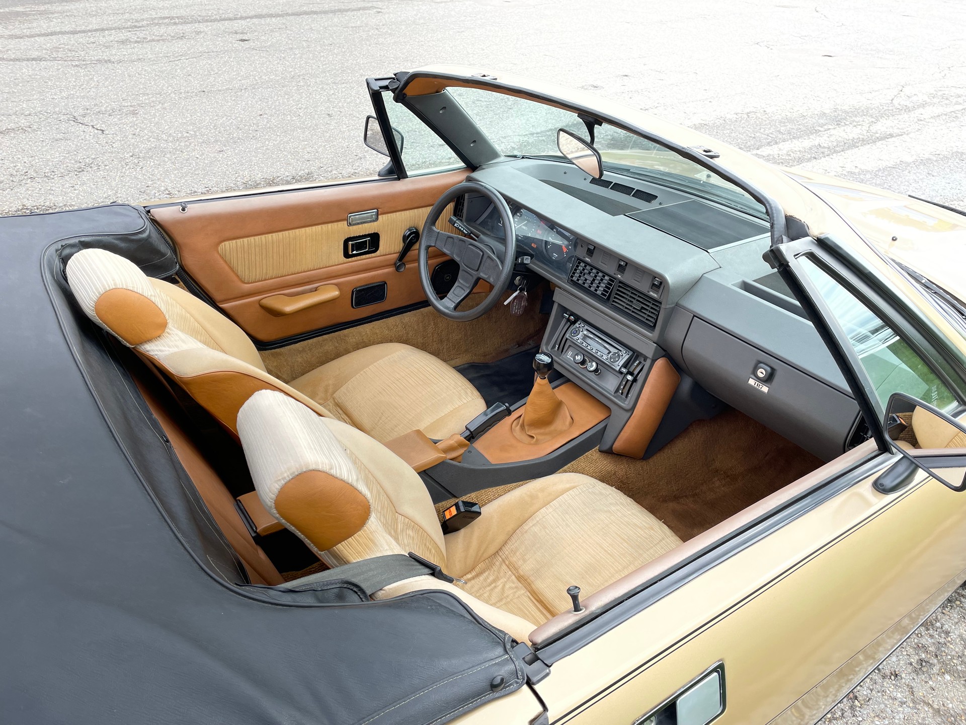 TRIUMPH TR 7 Doppelvergaser-image-9