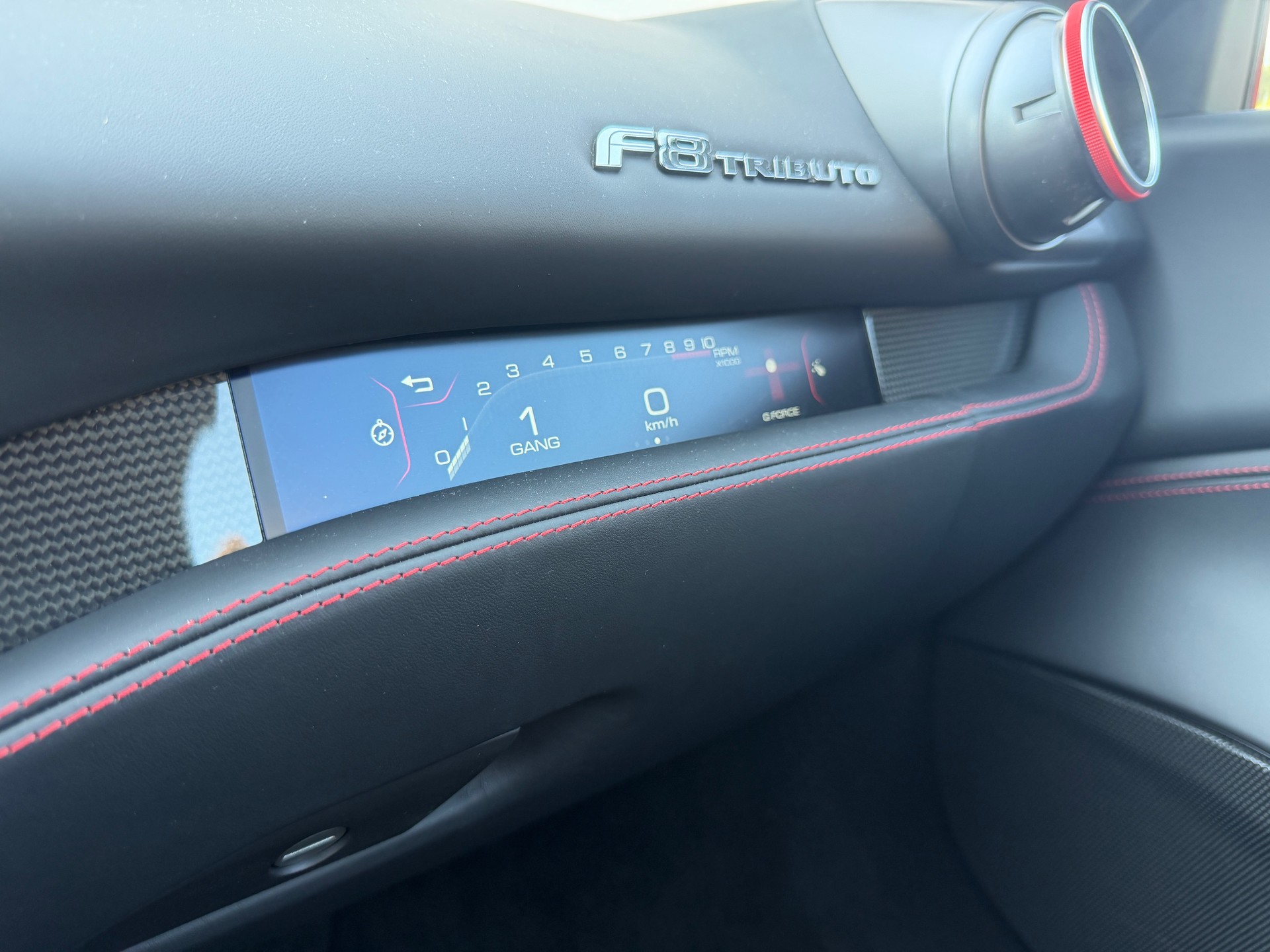 FERRARI F8 Tributo-image-9