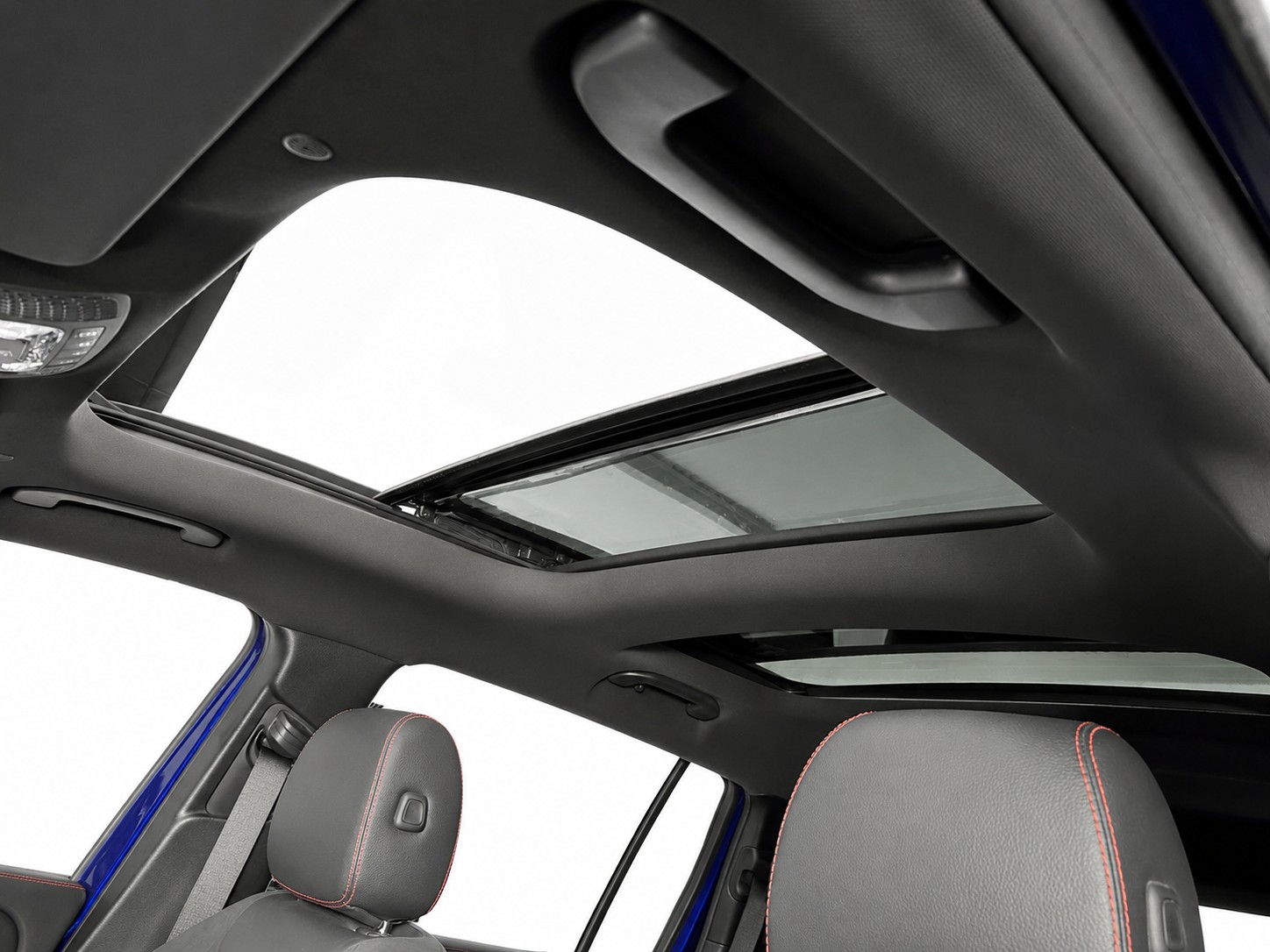 MERCEDES-BENZ GLB 200 AMG Line-image-13