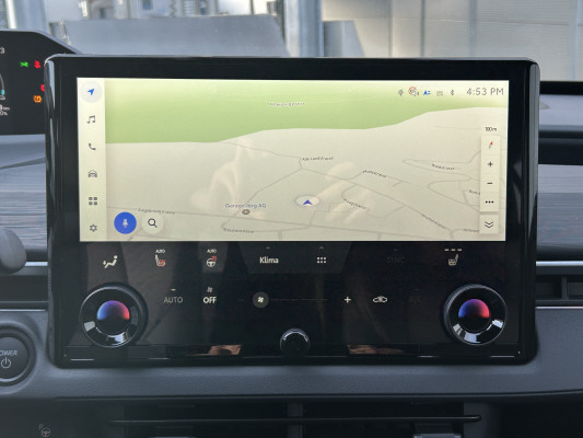 TOYOTA C-HR+ 77 kWh Premium AWD-image-10
