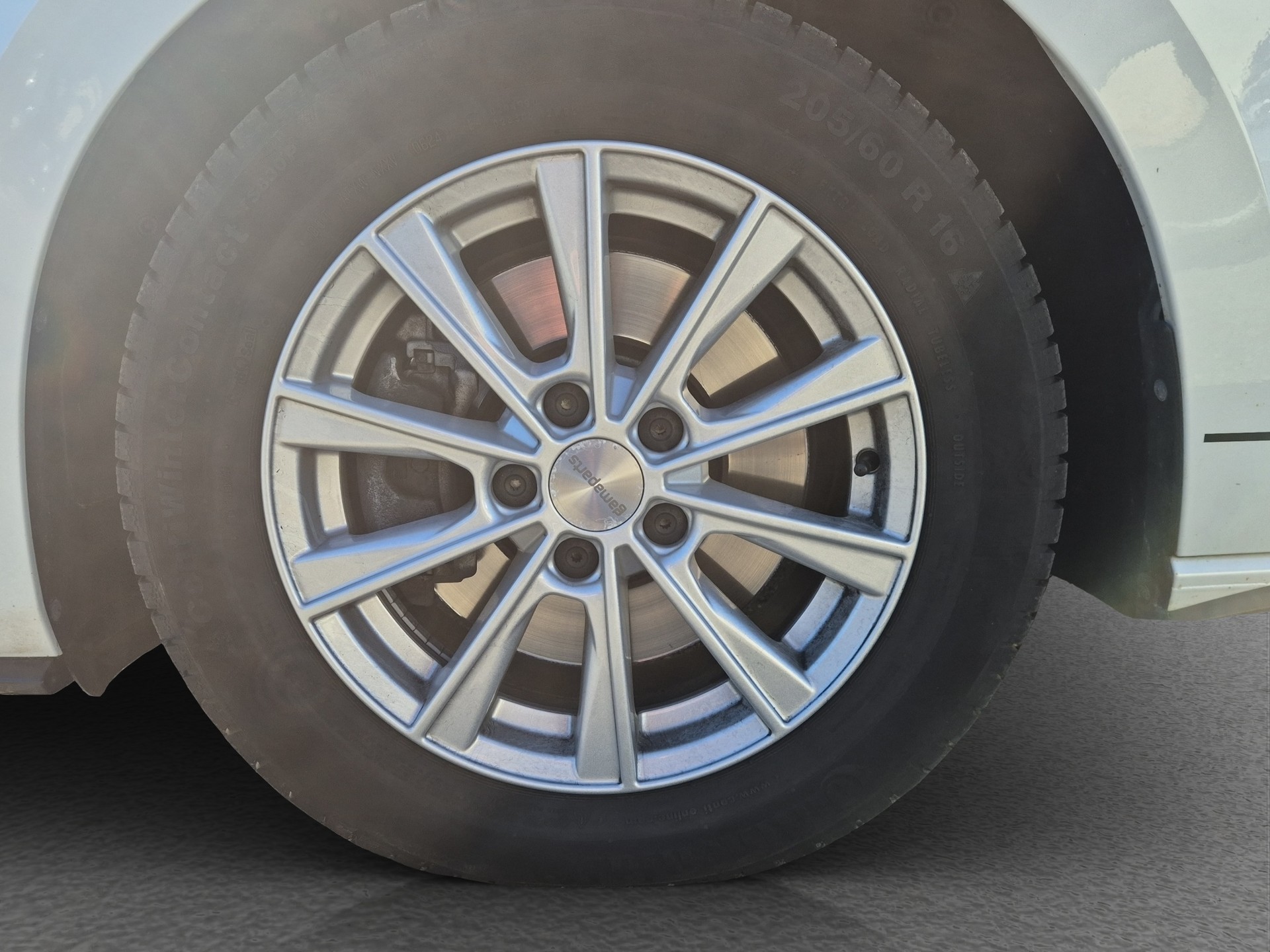 VW Touran 1.5 TSI EVO Highline DSG-image-16