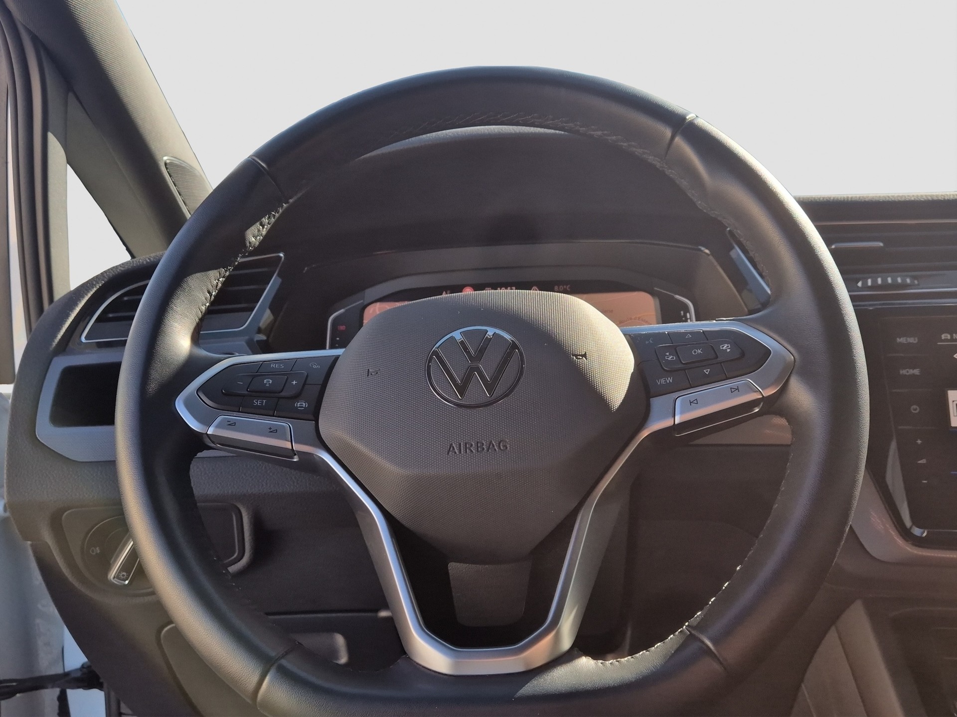 VW Touran 1.5 TSI EVO Highline DSG-image-10