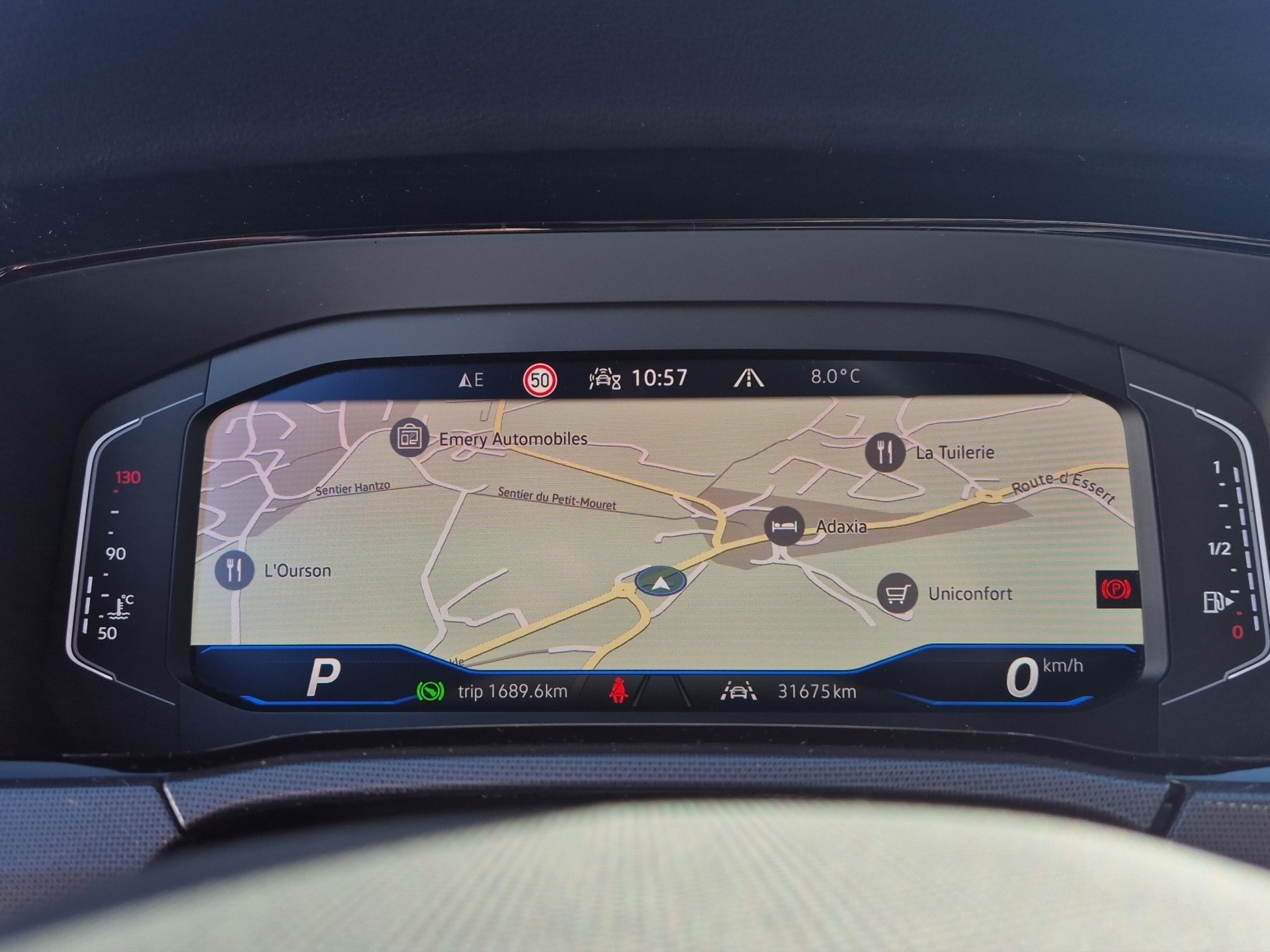 VW Touran 1.5 TSI EVO Highline DSG-image-11