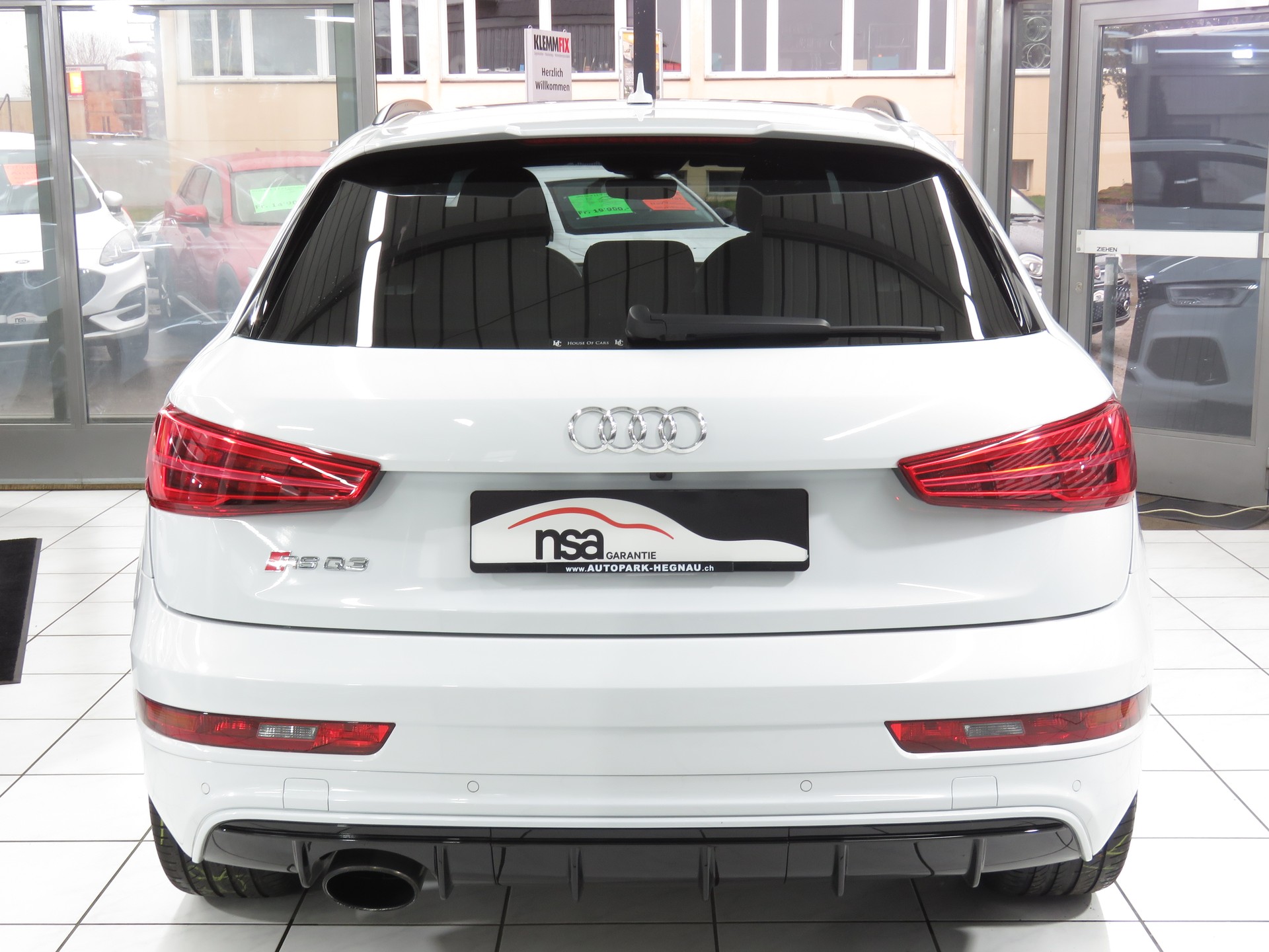 AUDI RS Q3 2.5 TFSI Quattro S-tronic Automat-image-4