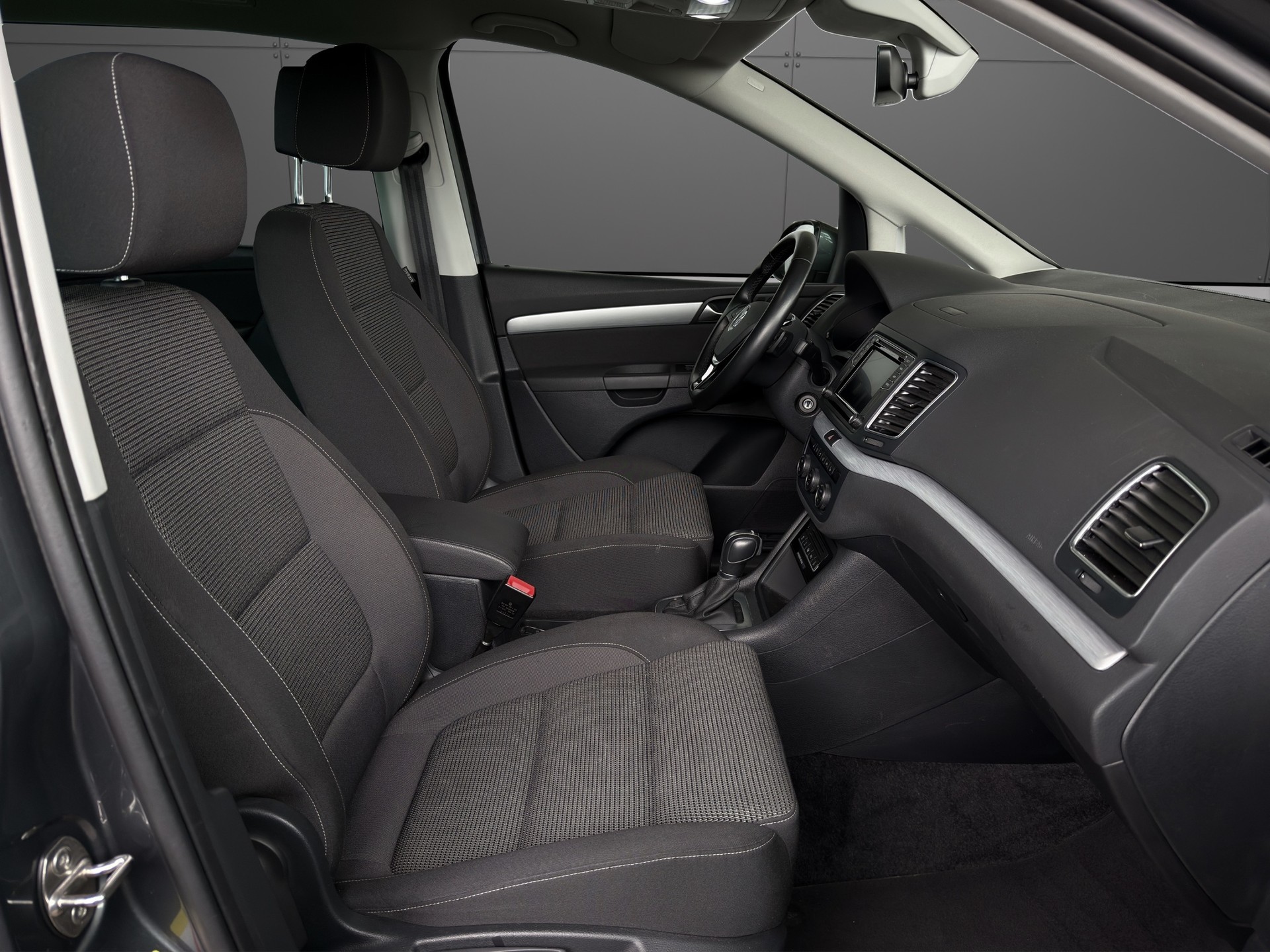 VW Sharan 1.4 TSI BlMT Comfortline DSG-image-10