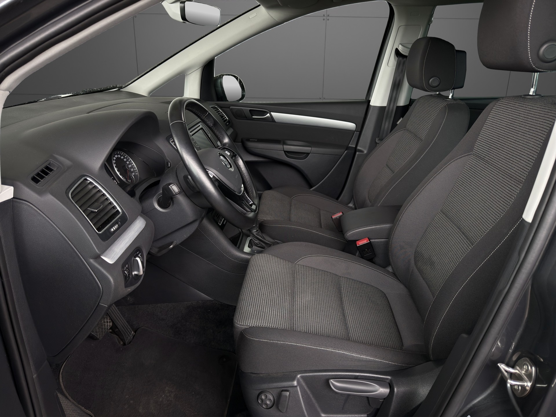 VW Sharan 1.4 TSI BlMT Comfortline DSG-image-5