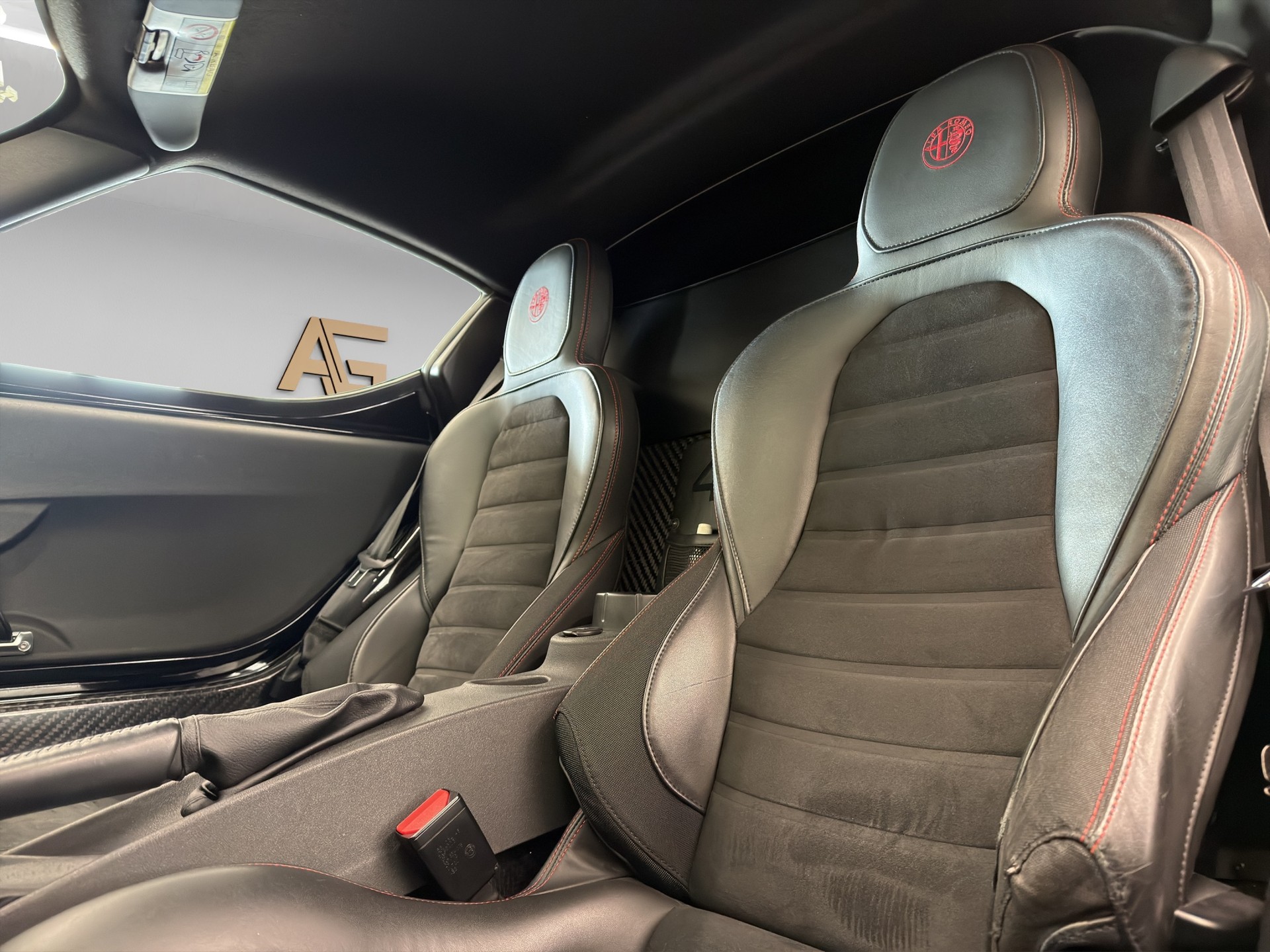 ALFA ROMEO 4C 1750 TBi TCT-image-11