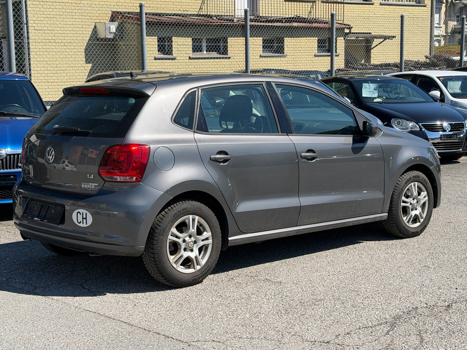 VW Polo 1.4 16V Highline-image-15