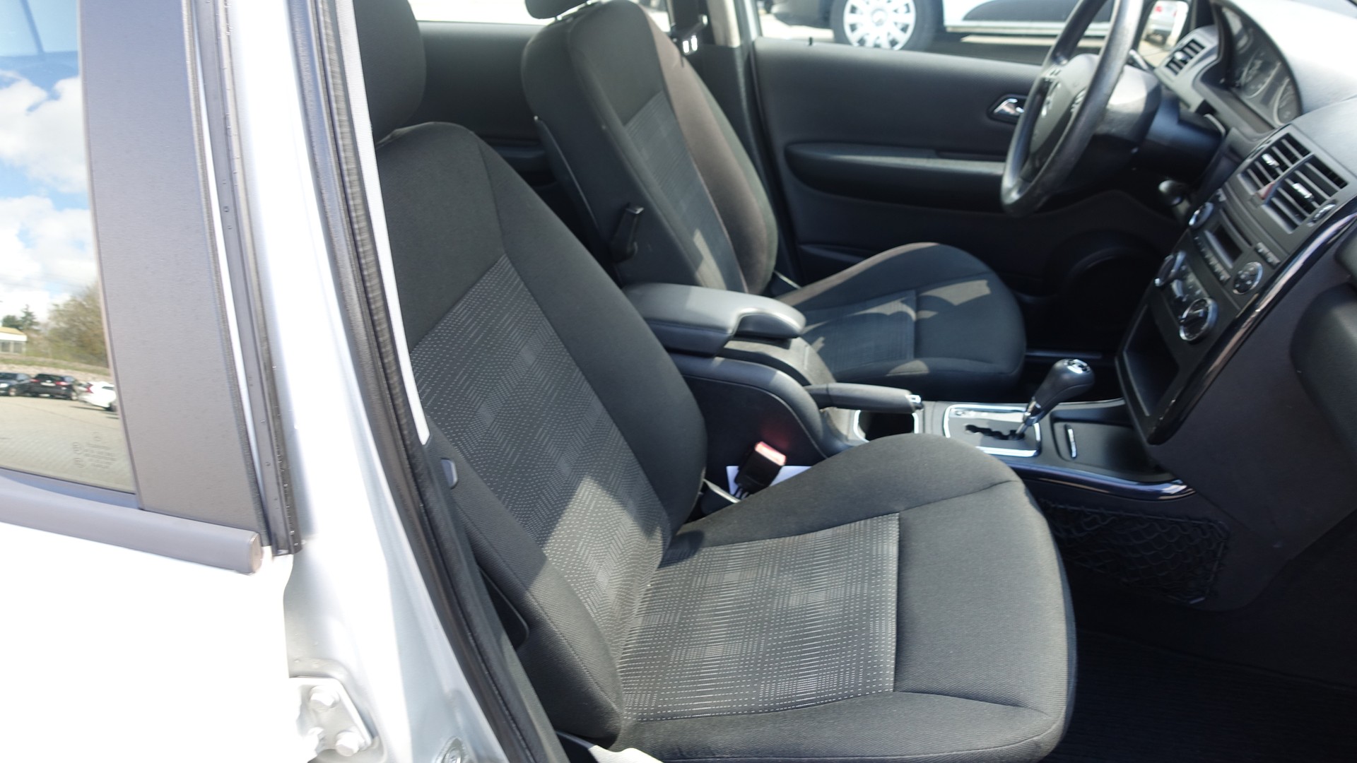 MERCEDES-BENZ A160 ECO AUTOMAT-image-8