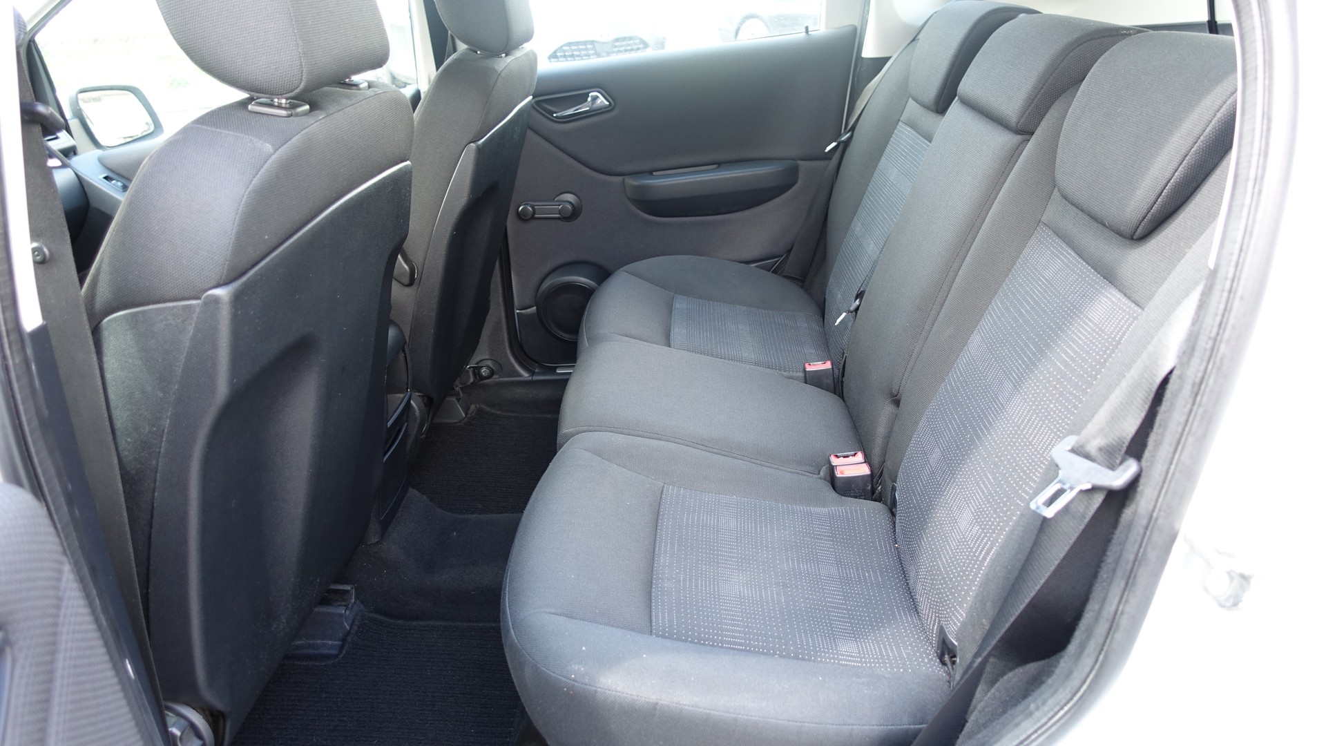 MERCEDES-BENZ A160 ECO AUTOMAT-image-4