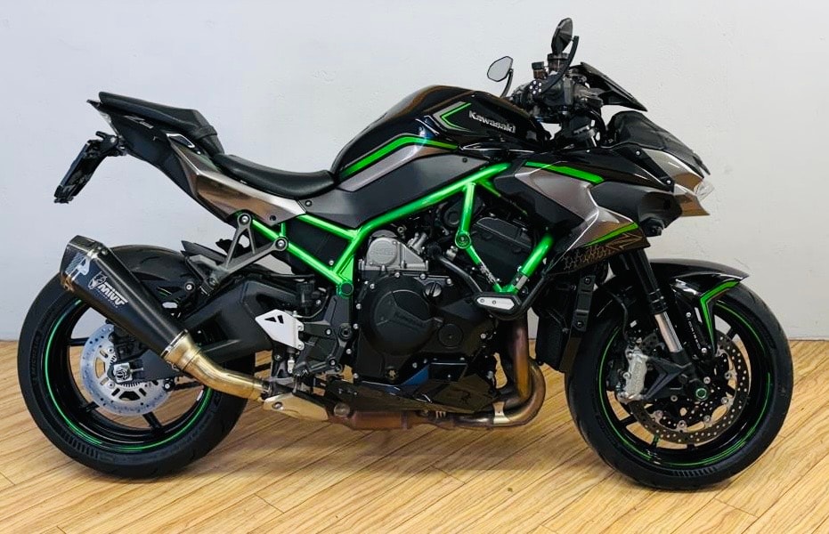 KAWASAKI Z H2 Performance-showroom-element-1
