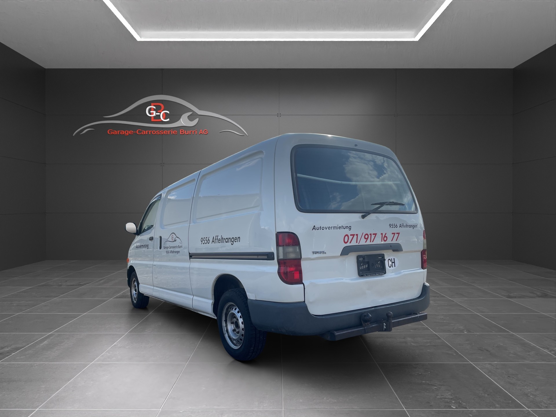 TOYOTA Hiace D-4D LWB Kombi-image-5