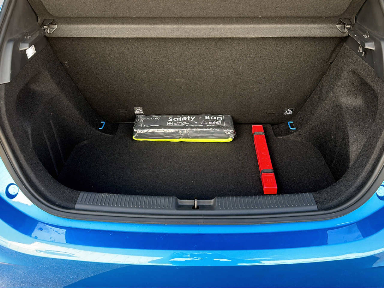 MG 3 1.5 Hybrid Luxury-image-4