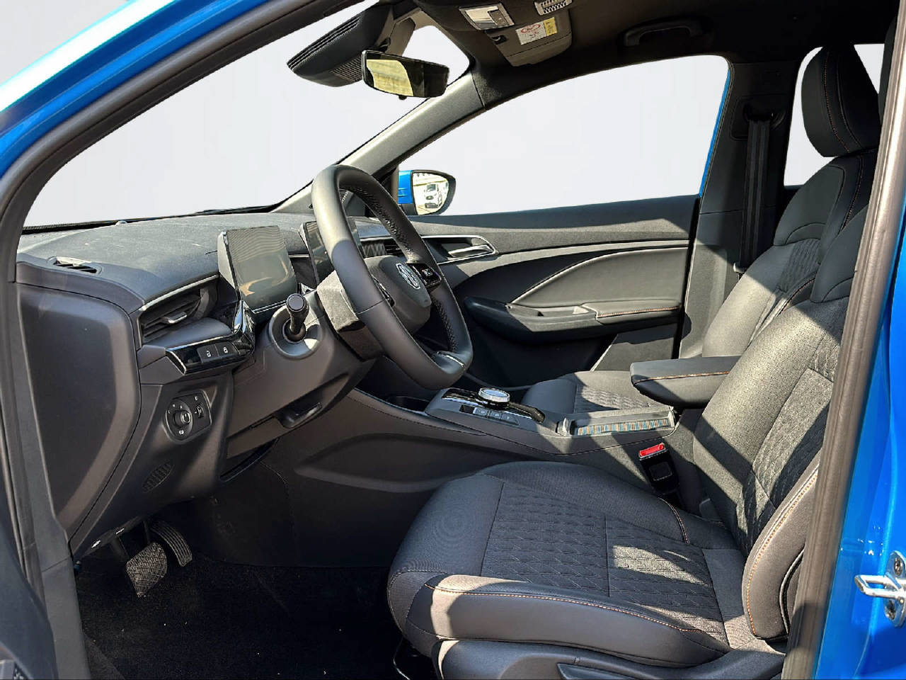 MG 3 1.5 Hybrid Luxury-image-10